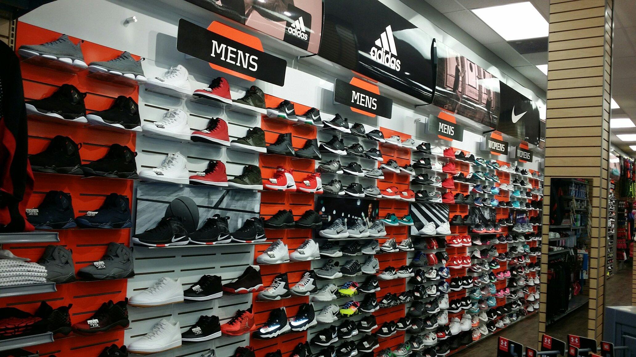 black asics wrestling shoes