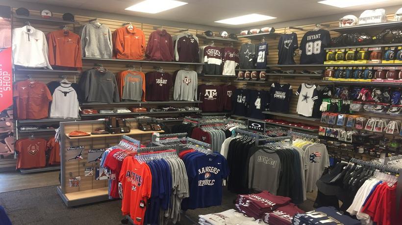 Floresville Hibbett Sports | 10th St