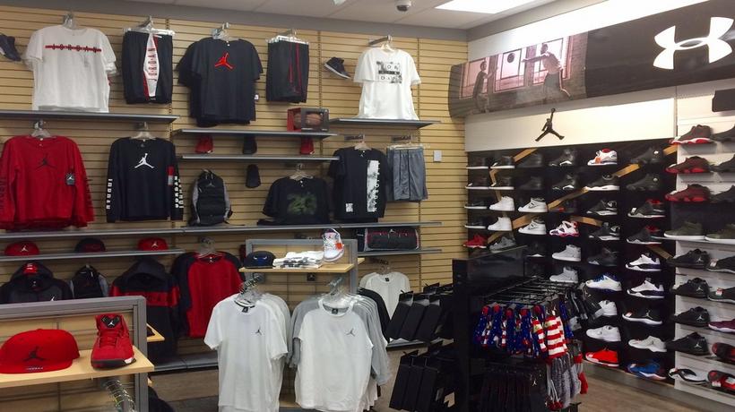 Vicksburg Hibbett Sports | Clay St