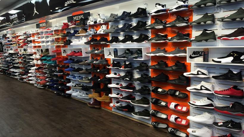 Hibbett Sports Gets Boost from Footwear in Q4 - Footwear Insight