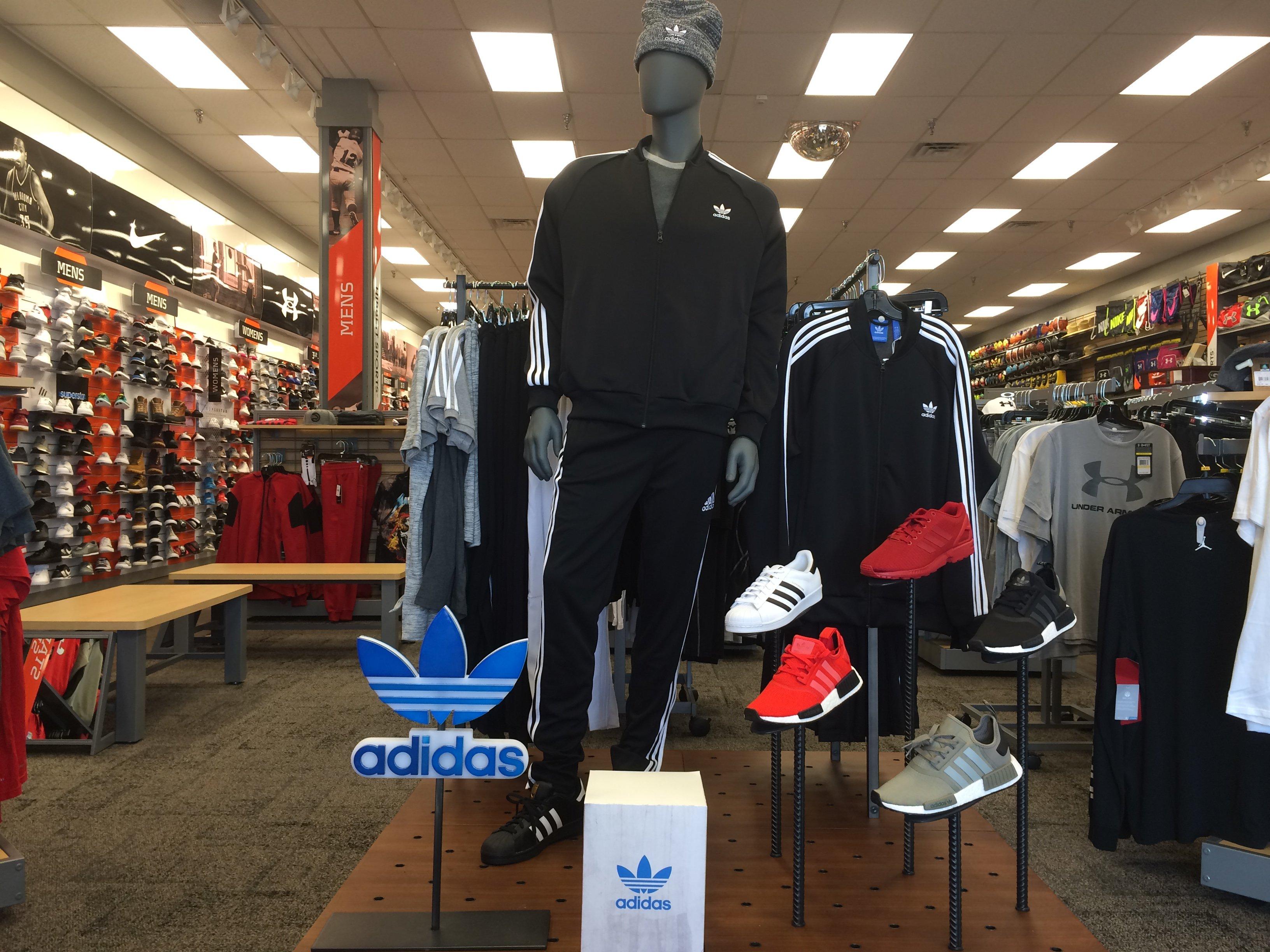 hibbett sports adidas clothing
