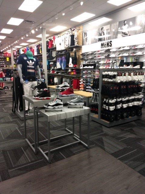 new balance store naples fl