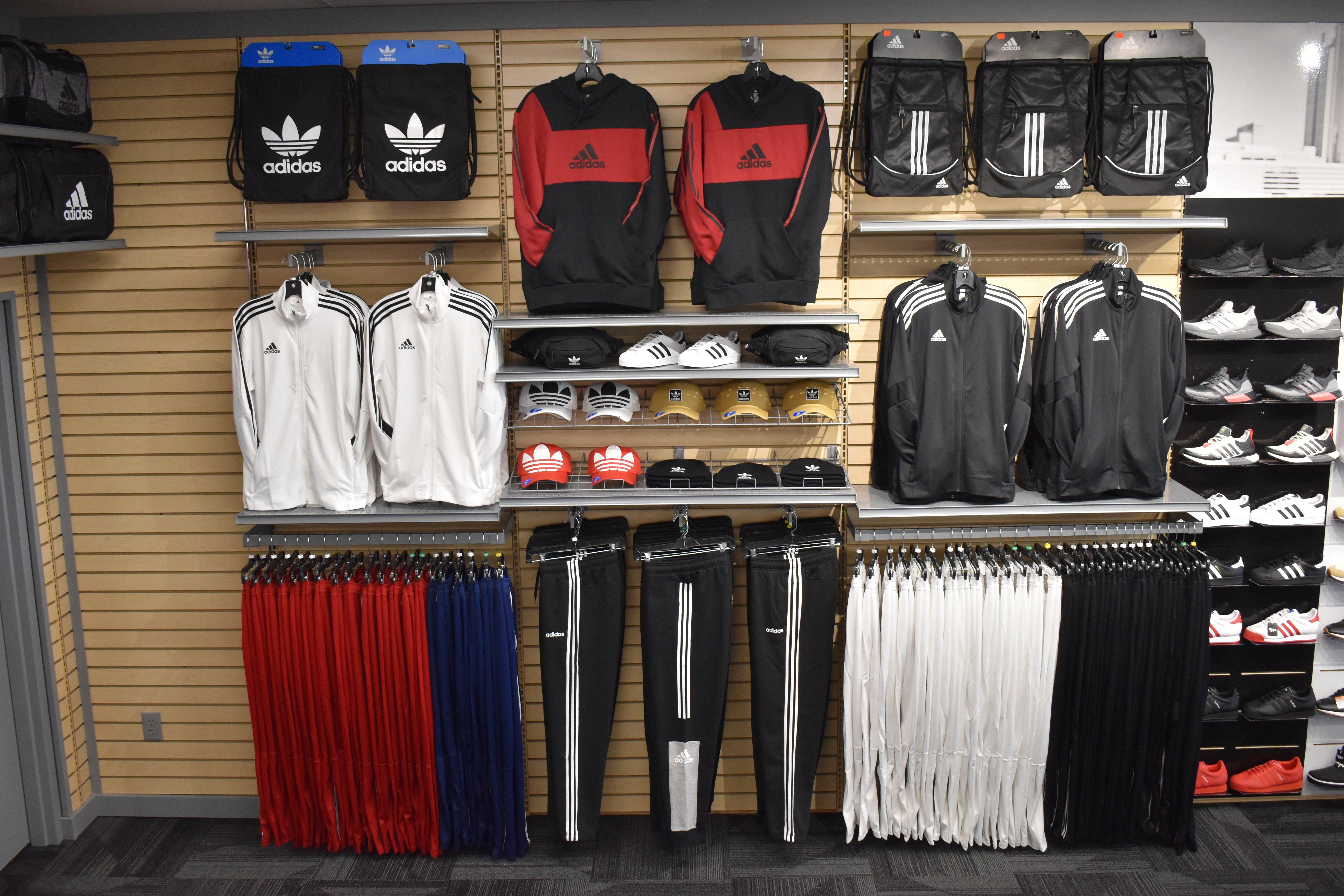 hibbett sports adidas clothing