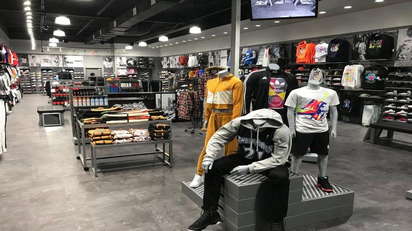 vapor max hibbett sports