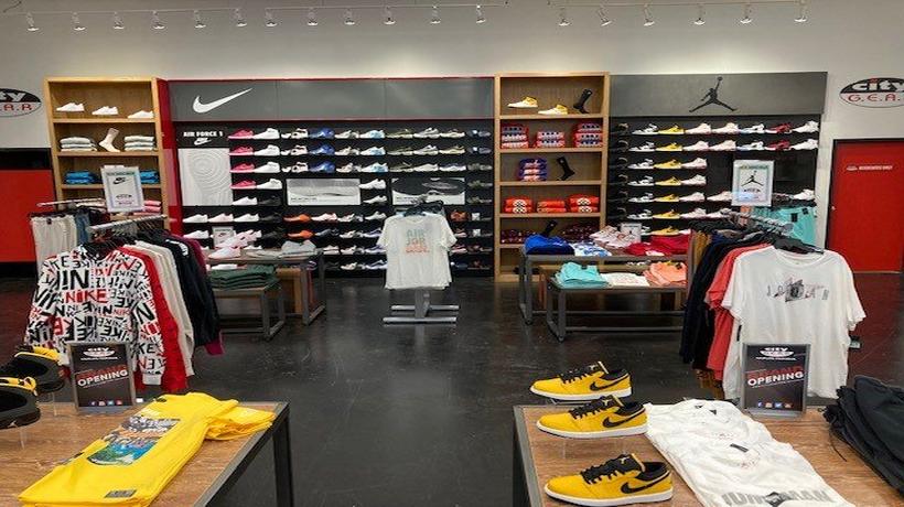 montgomery running store