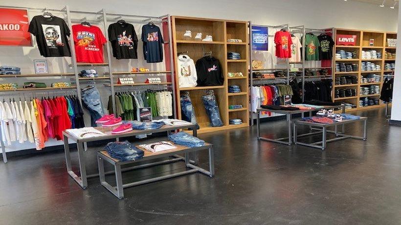 montgomery running store