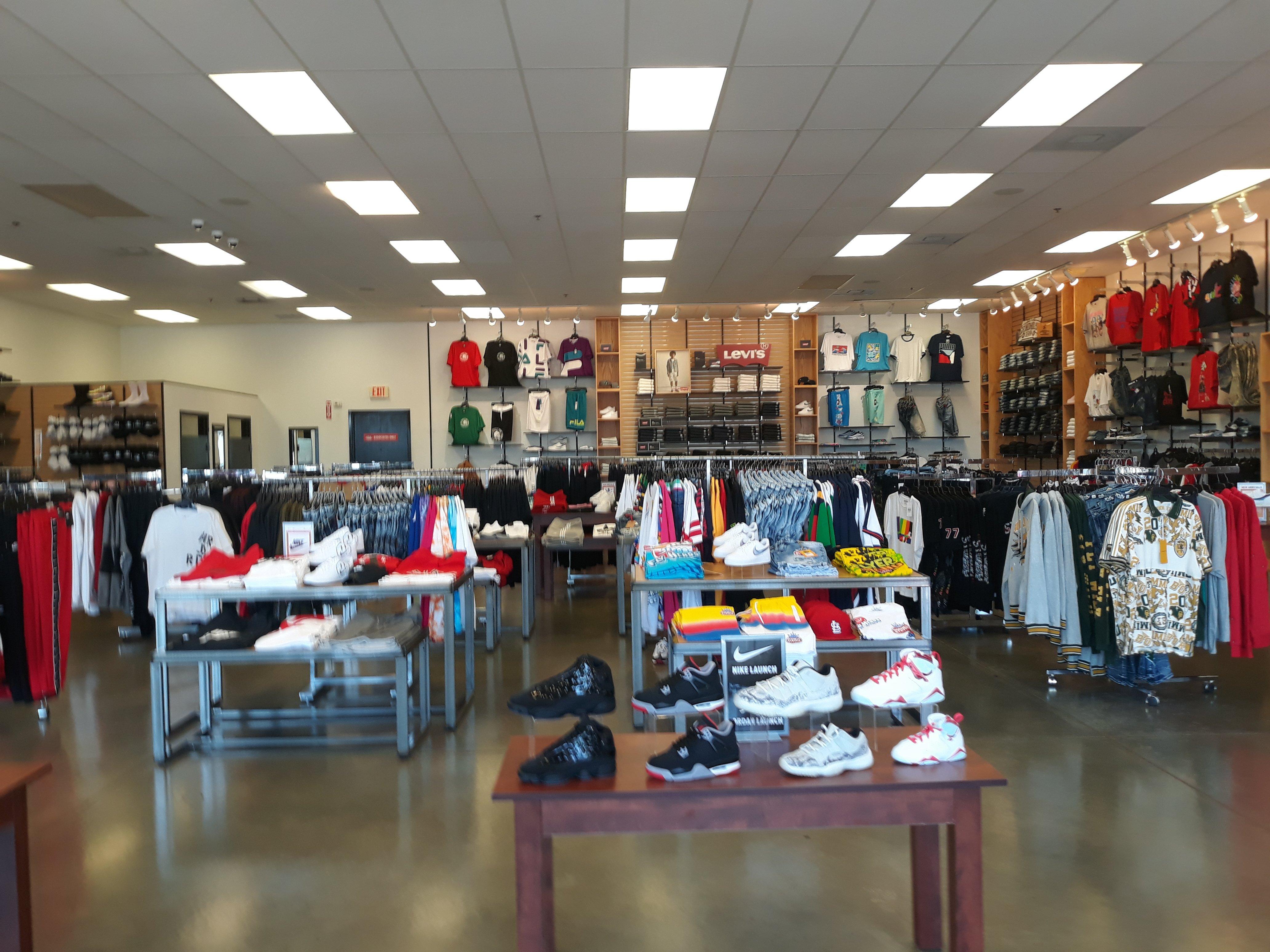 nike outlet store memphis tn