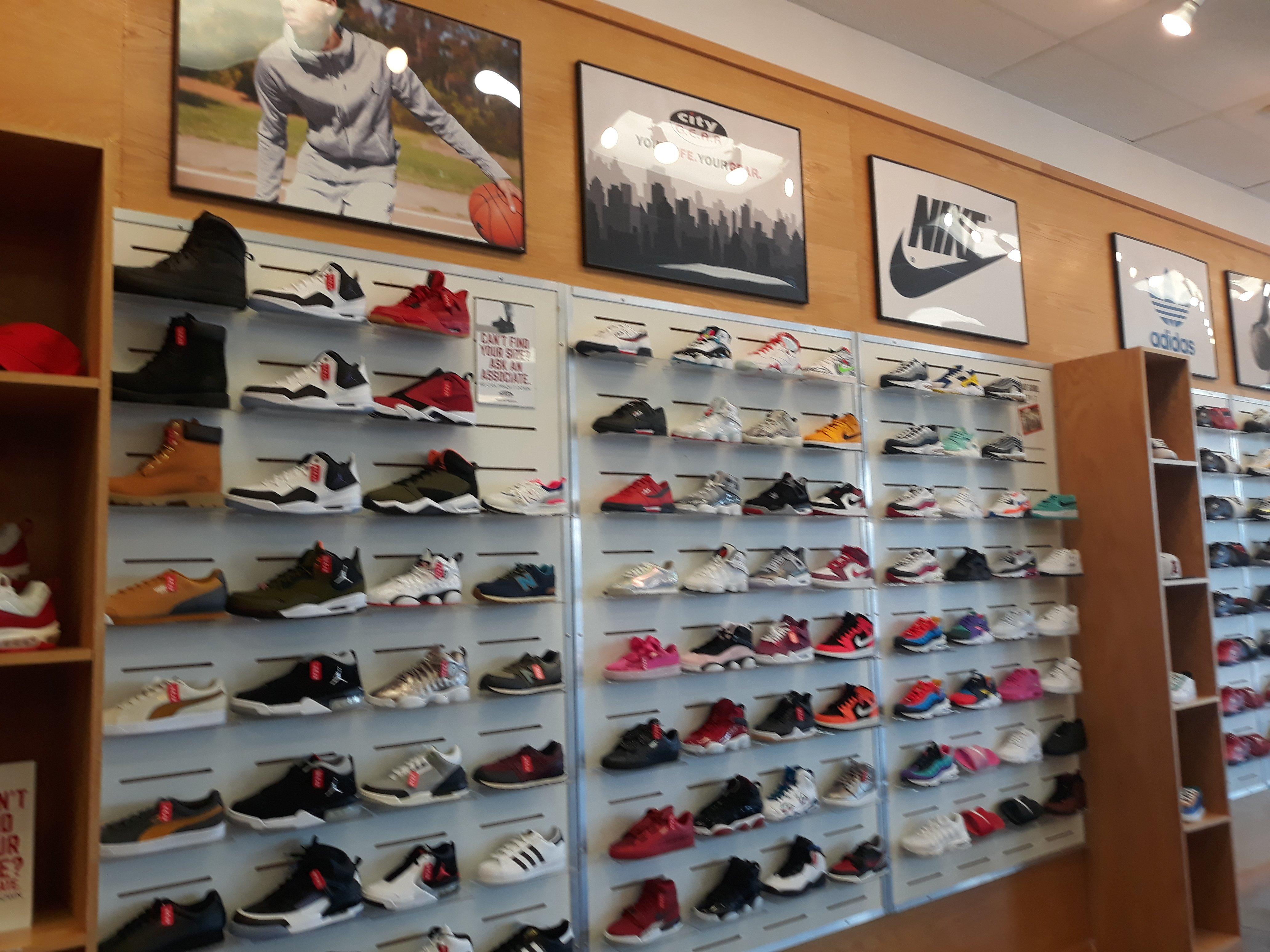 nike outlet store memphis tn