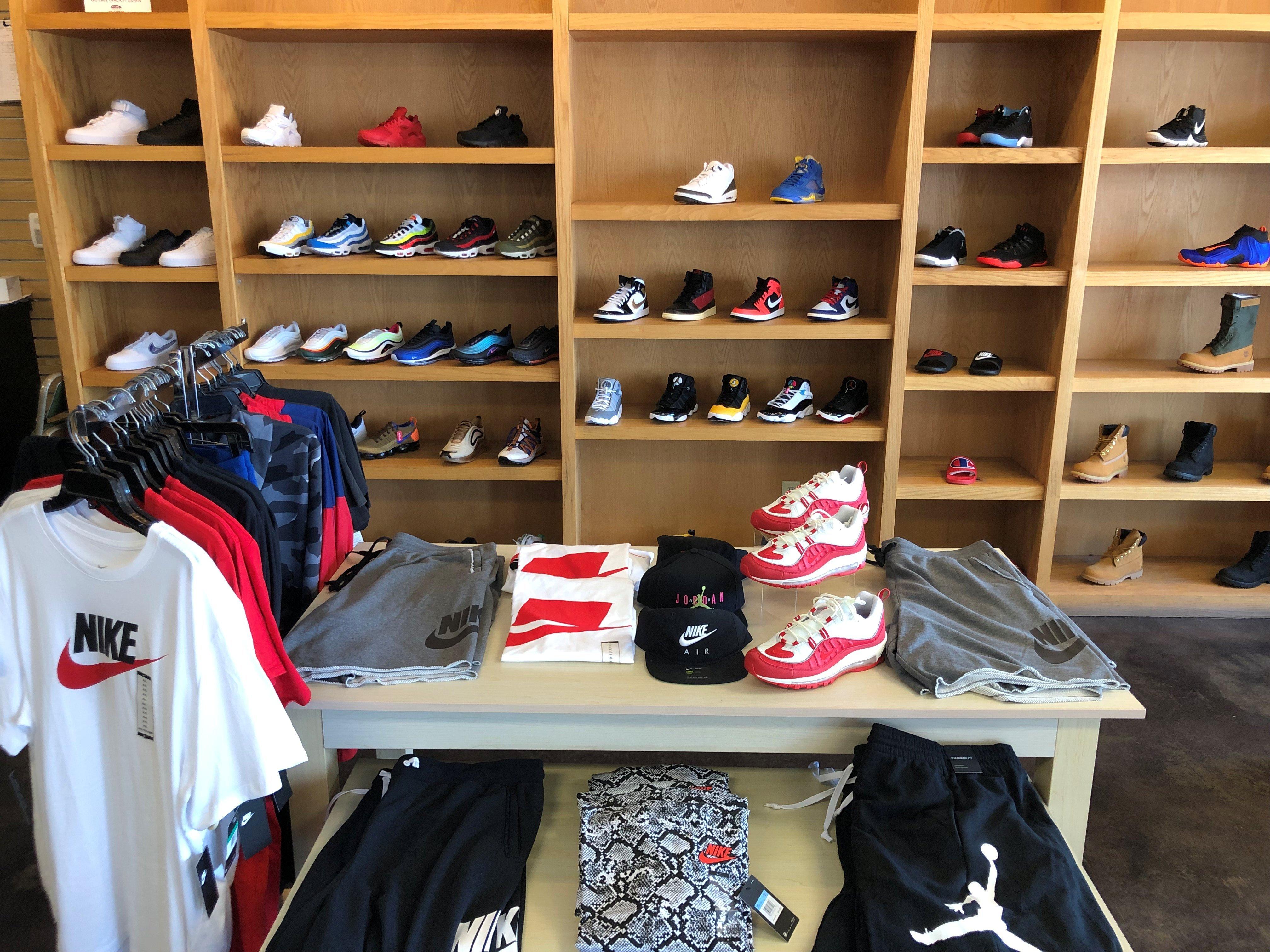 nike store 63123