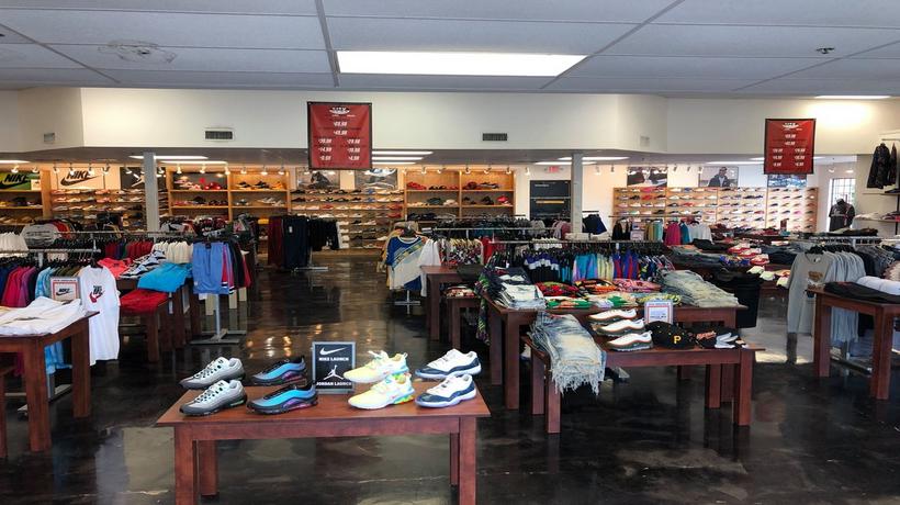 City Gear in Houston, TX - Sneakers & Streetwear Apparel Store