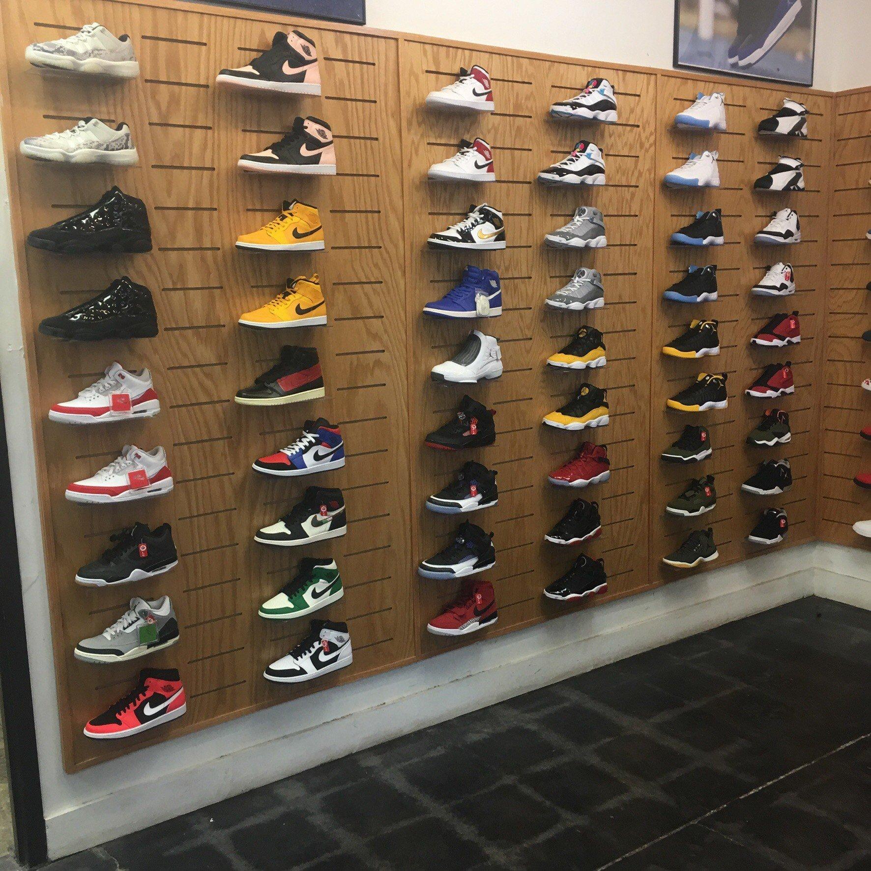 nike store in kansas city