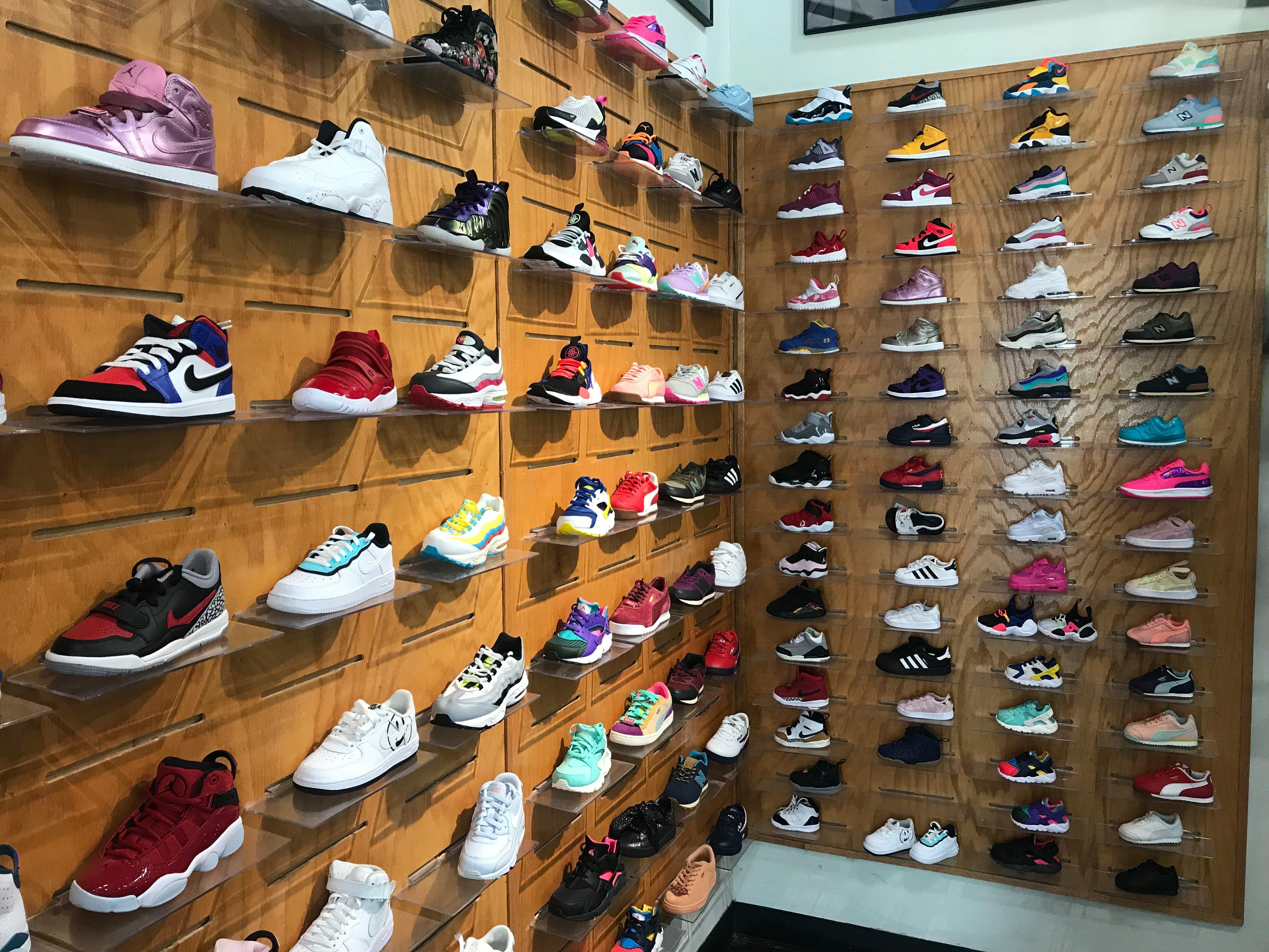 shoe stores in aspen