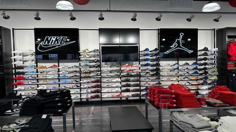 store image