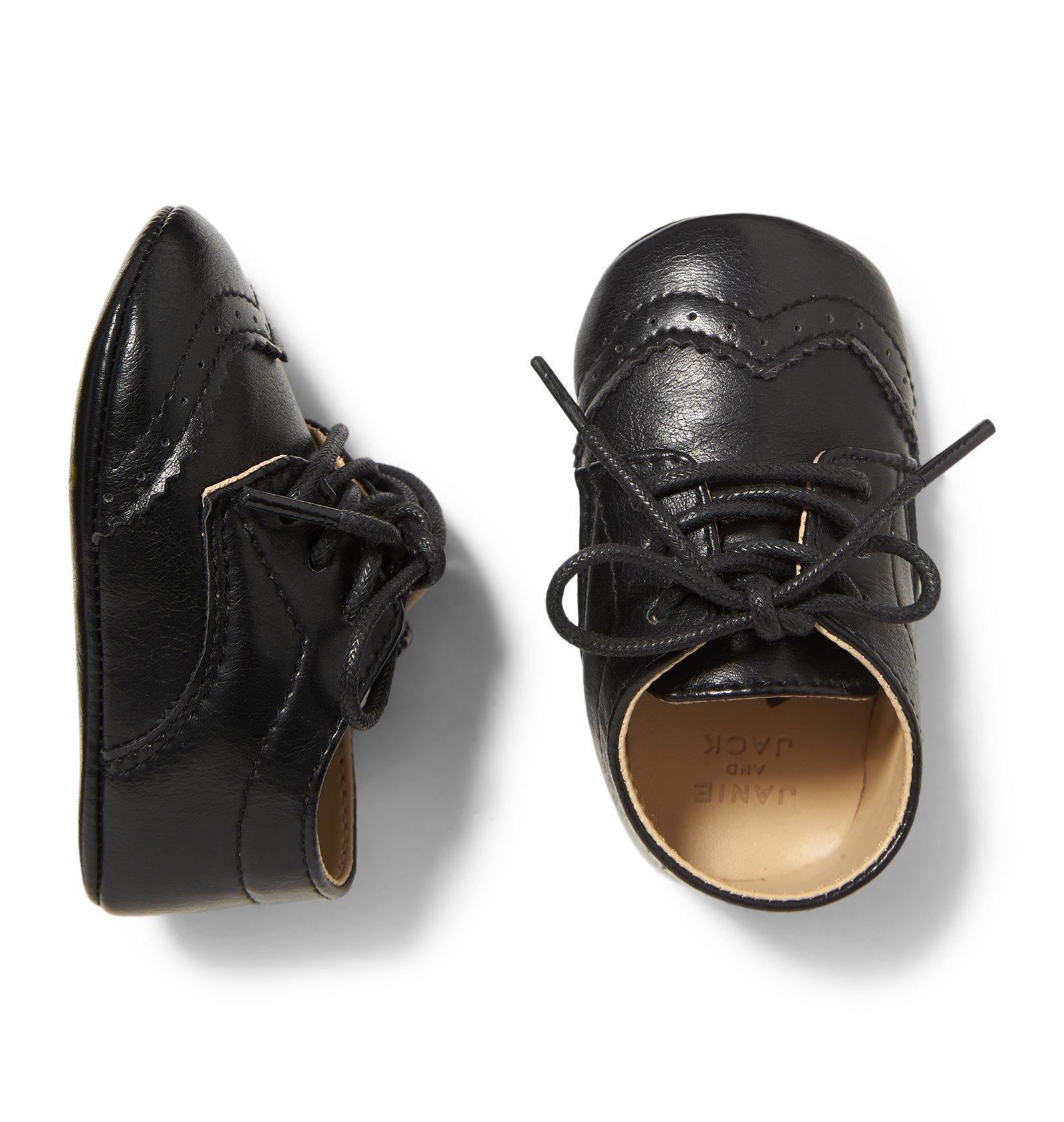 Wingtip Crib Shoe 