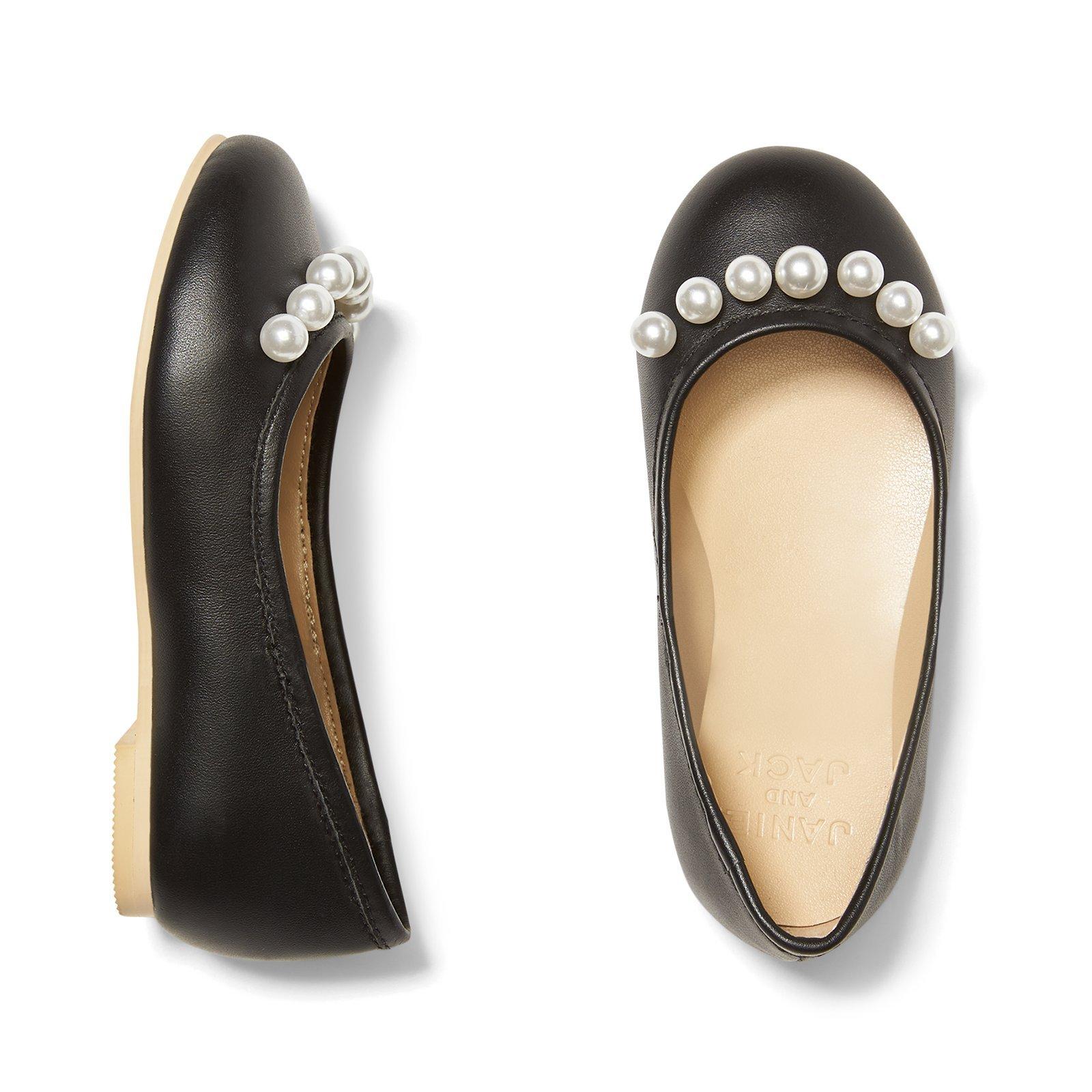 Juno Valentine Faux Pearl Flat  image number 0