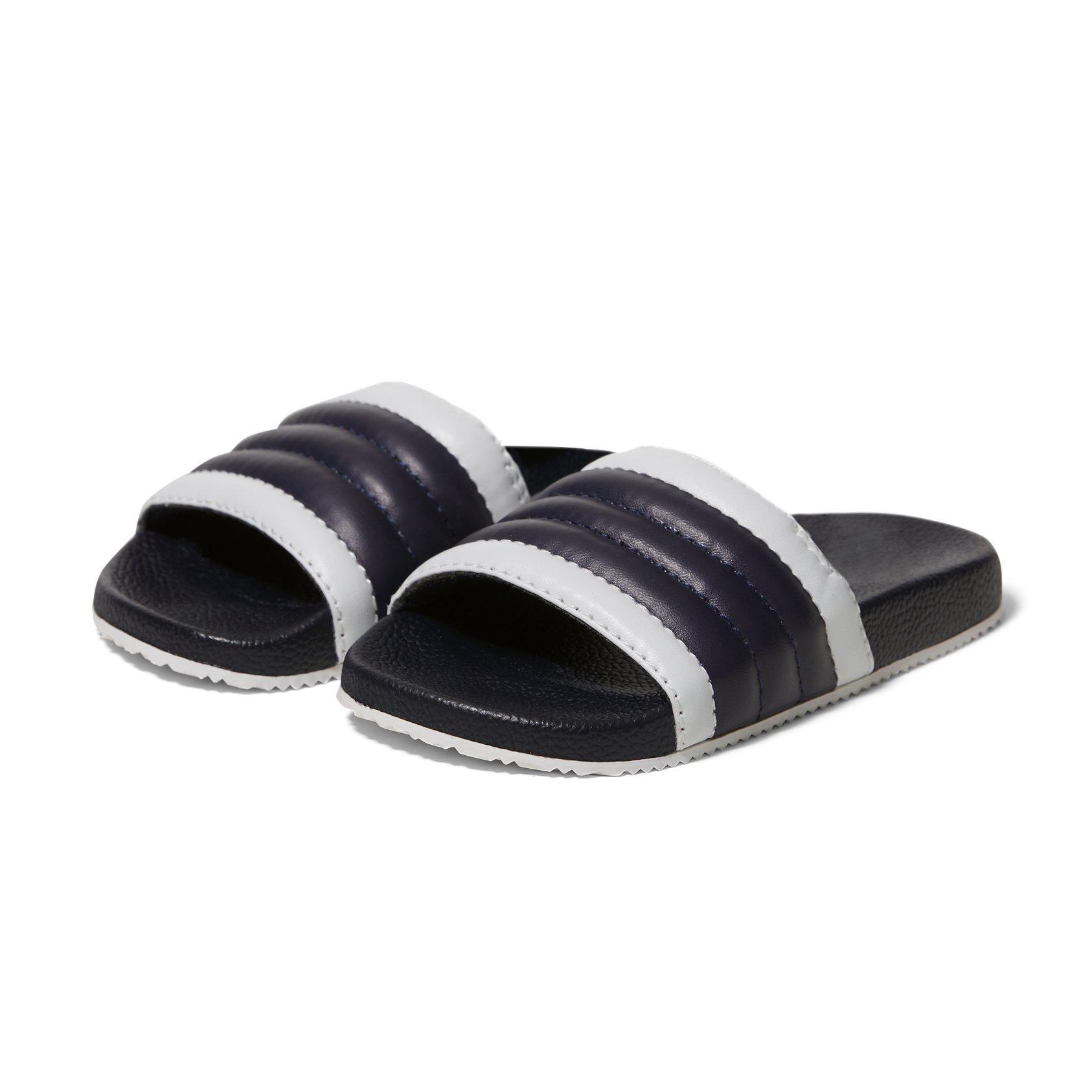Stripe Pool Slide image number 0