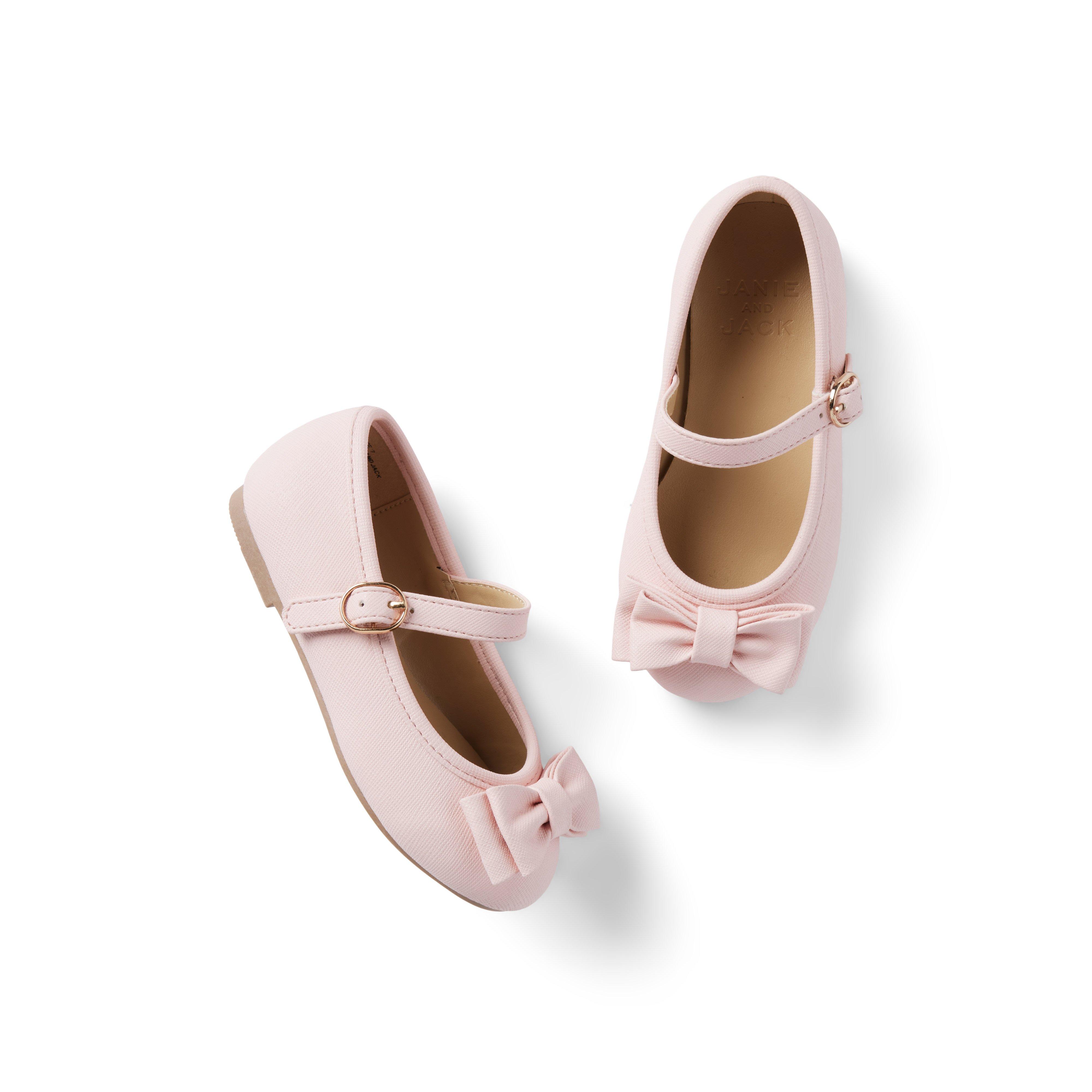 Bow Flat
