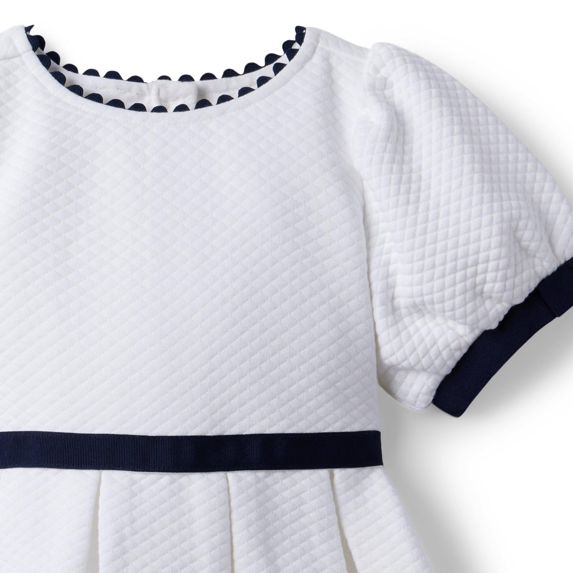 Quilted Puff Sleeve Jacquard Dress image number 3