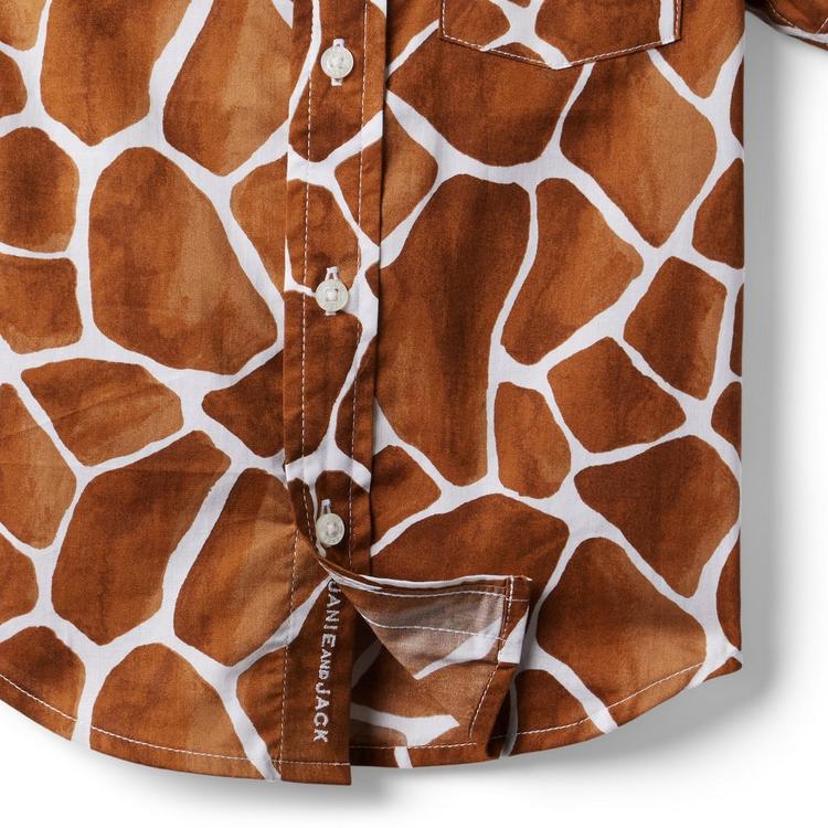 Women's fitted shirt with giraffe pattern