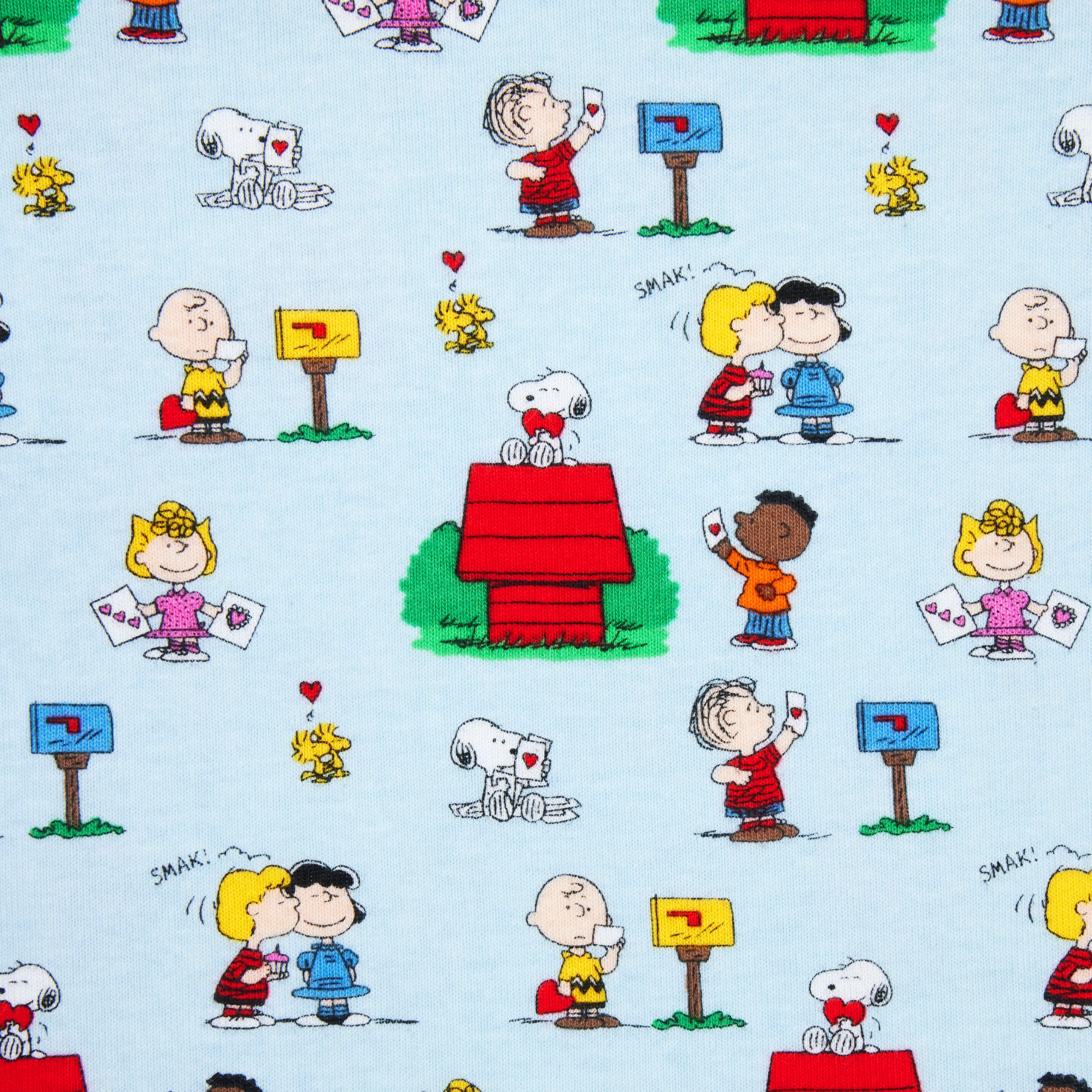 Good Night Pajamas PEANUTS Valentine Friends