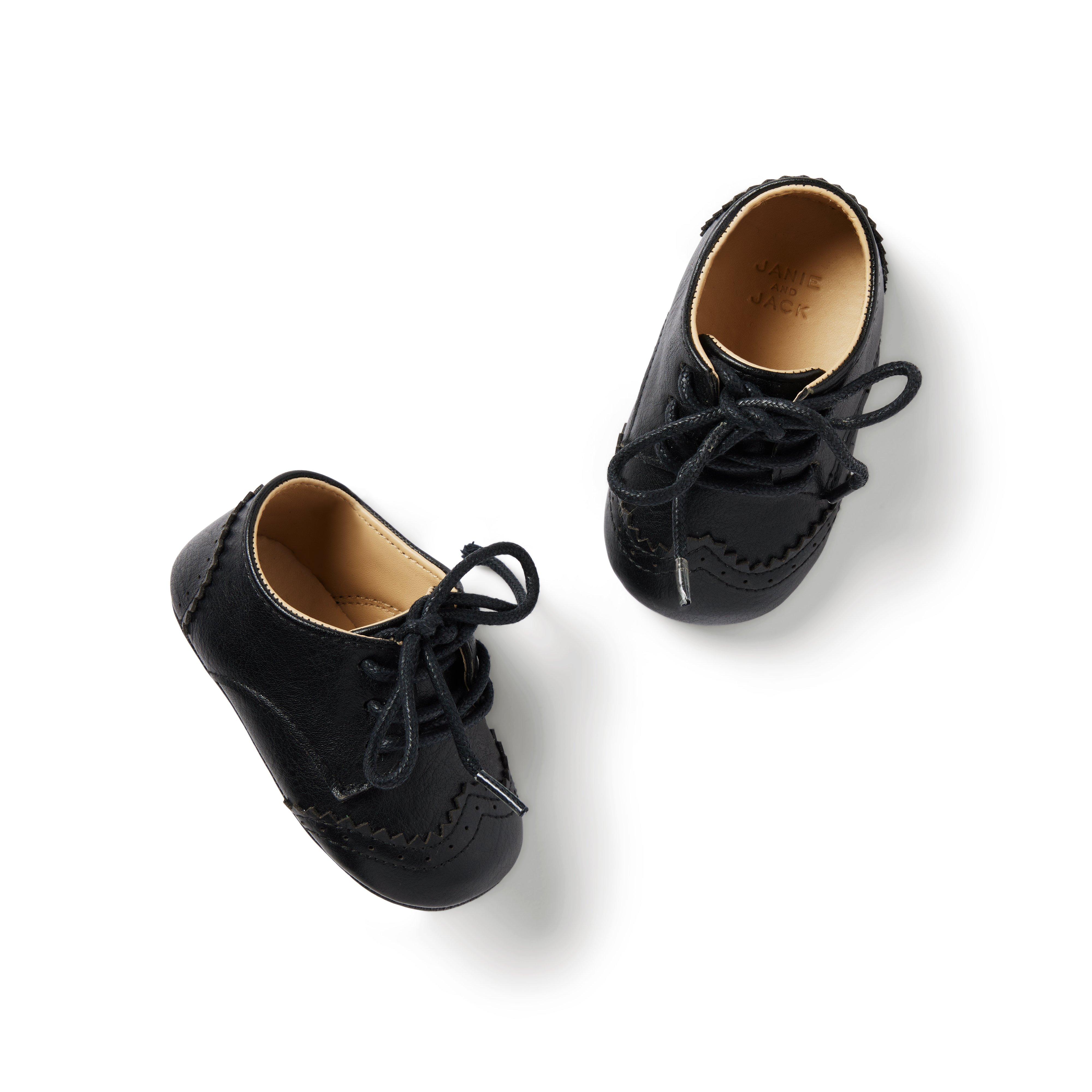 Newborn black 2024 dress shoes