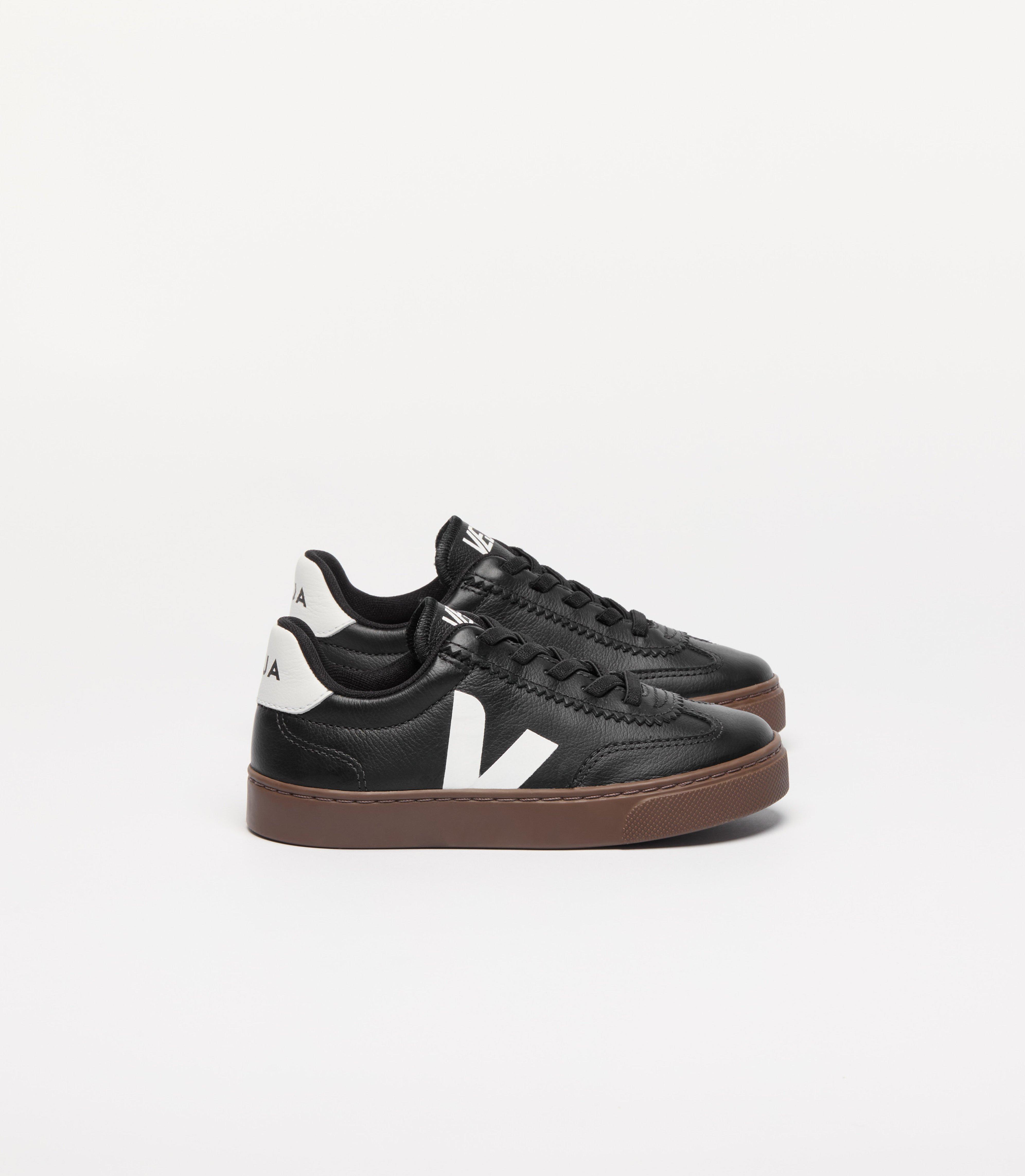 Veja Kid Volley Sneaker image number 1