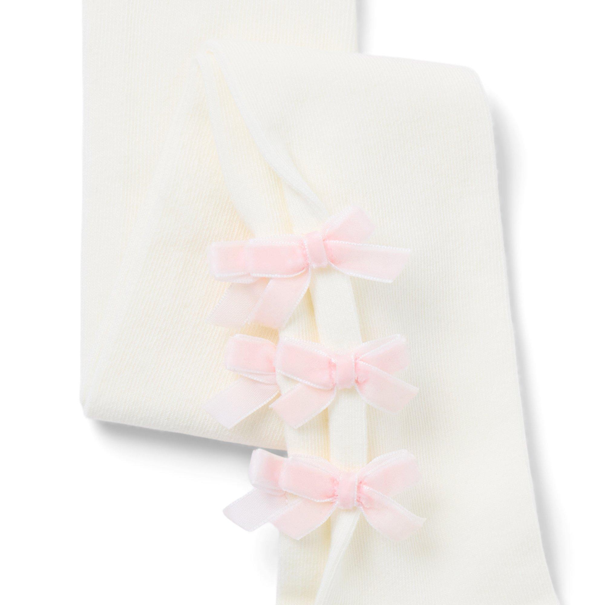 Bow Tight image number 1