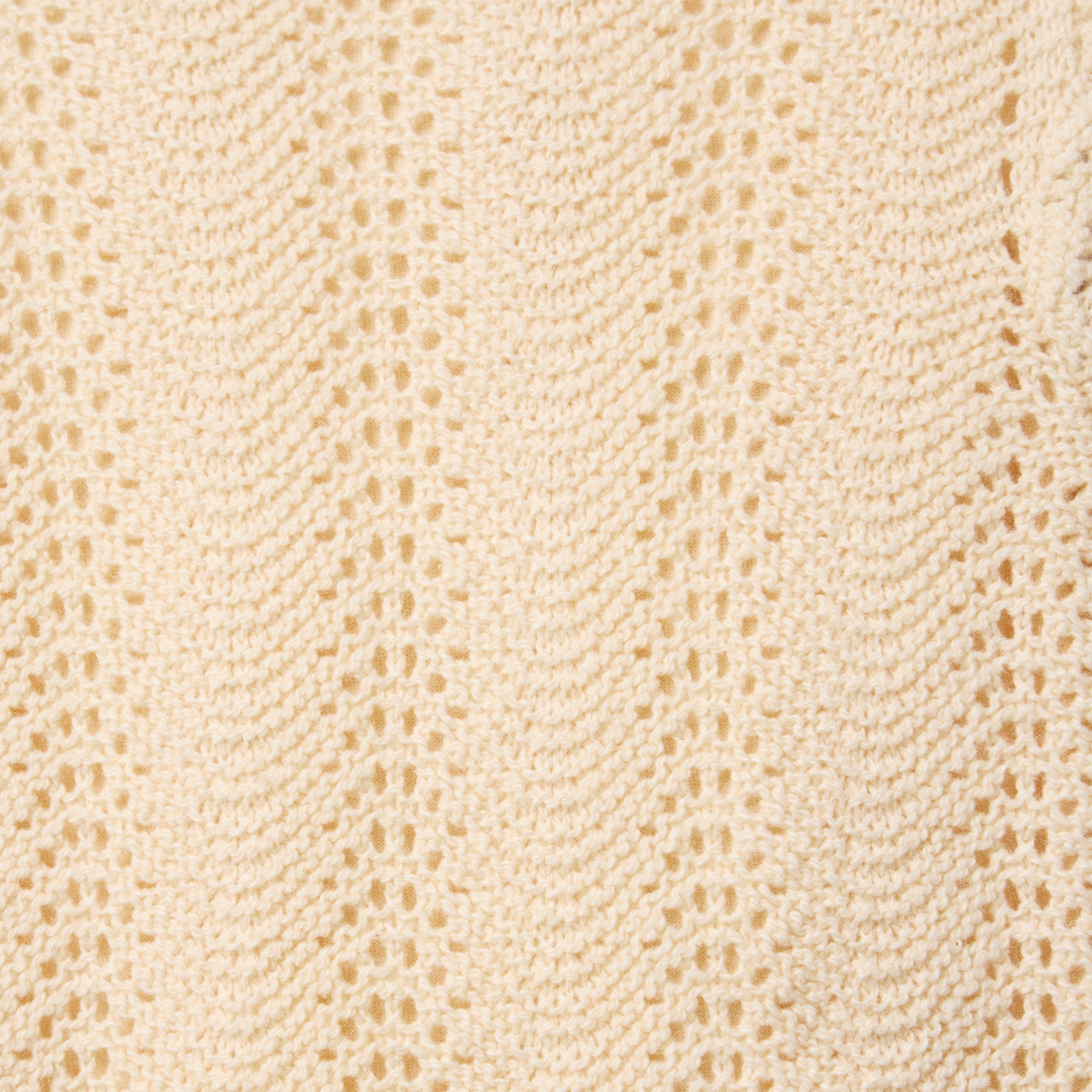 The Crochet Scalloped Top image number 1