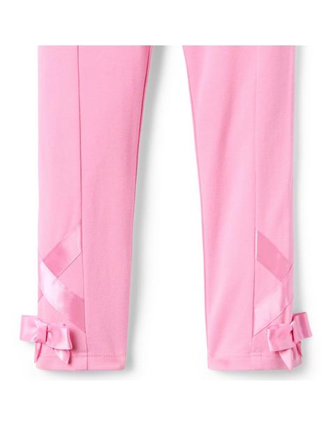 Bow Legging