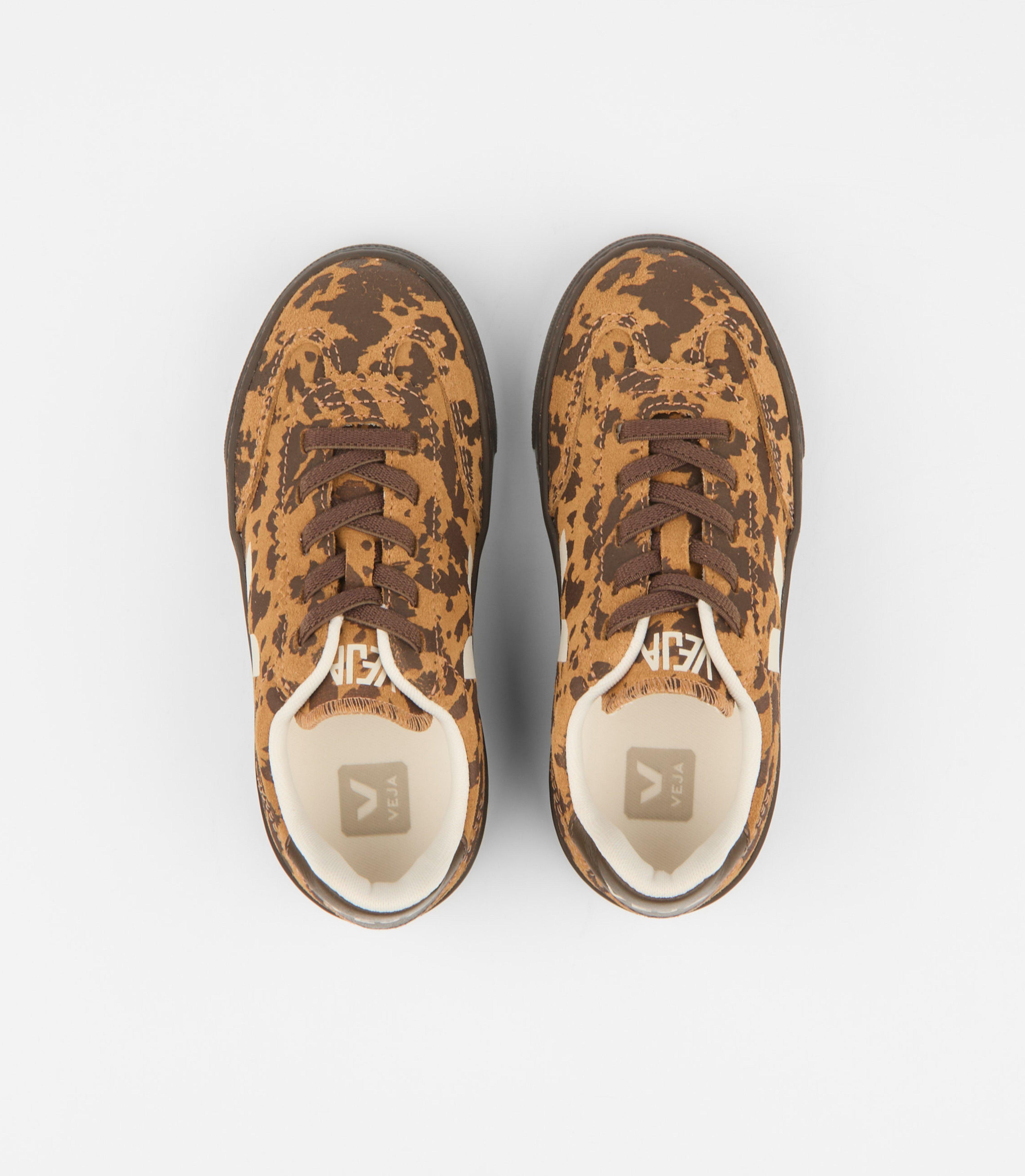 Veja Kid Volley Sneaker image number 1
