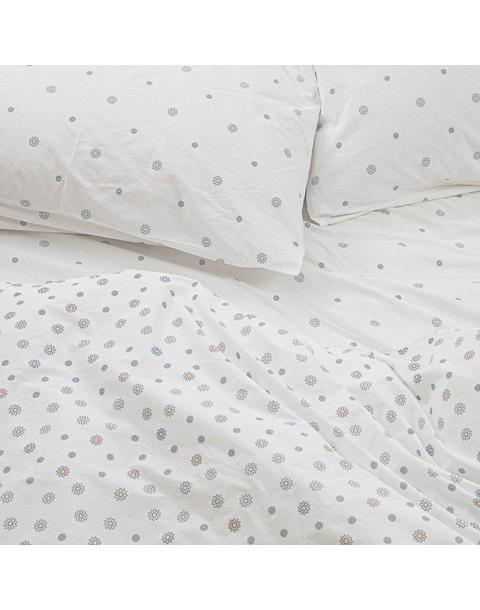 Organic Chamomile Bloom Pillowcase