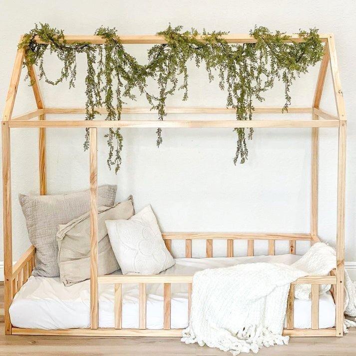 Montessori House Bed with Rails / Size Full
