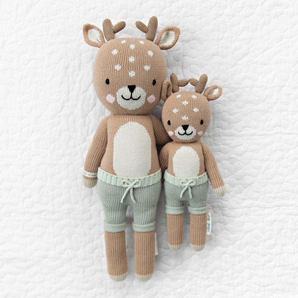 Little Elliott the fawn image number 3