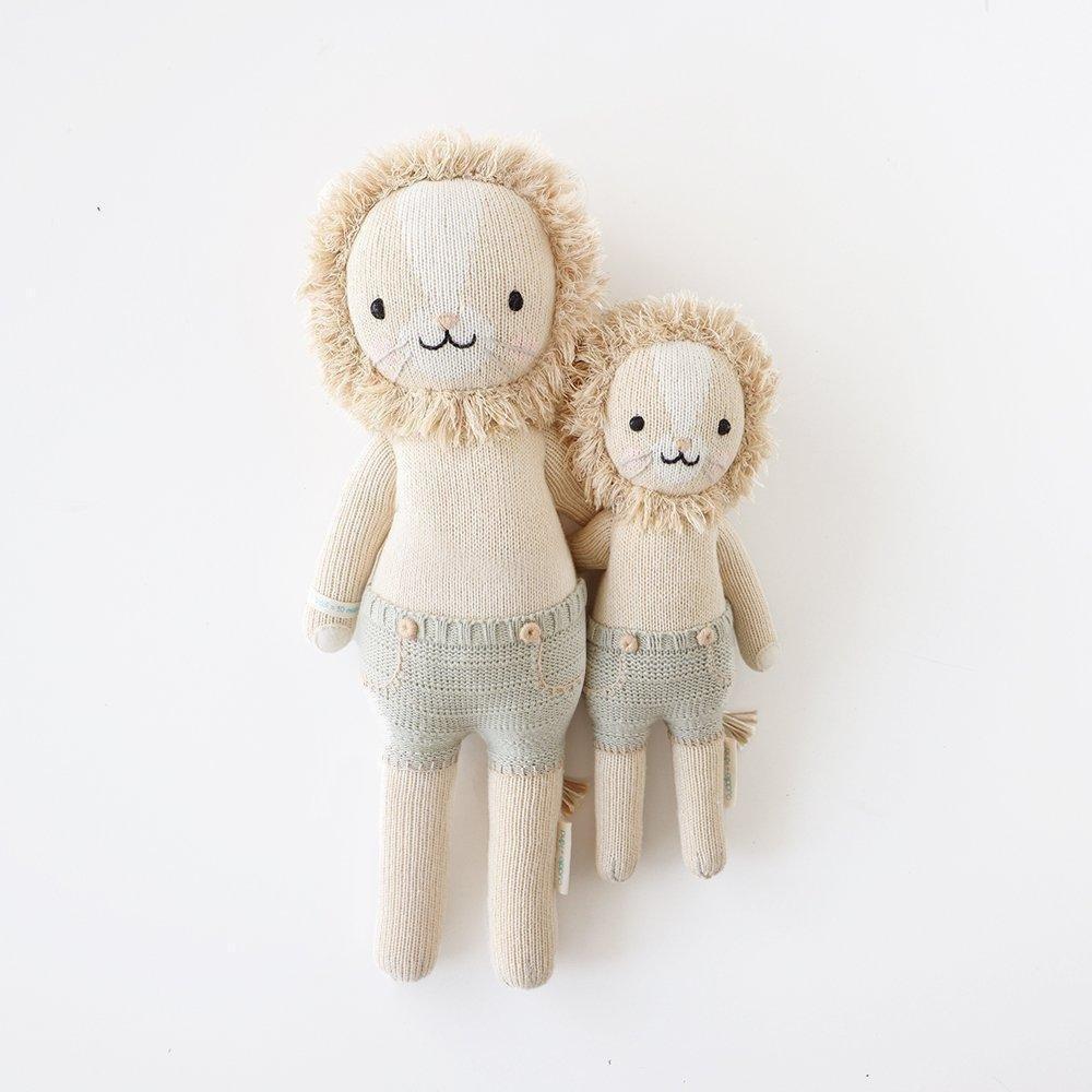Little Sawyer the lion image number 4