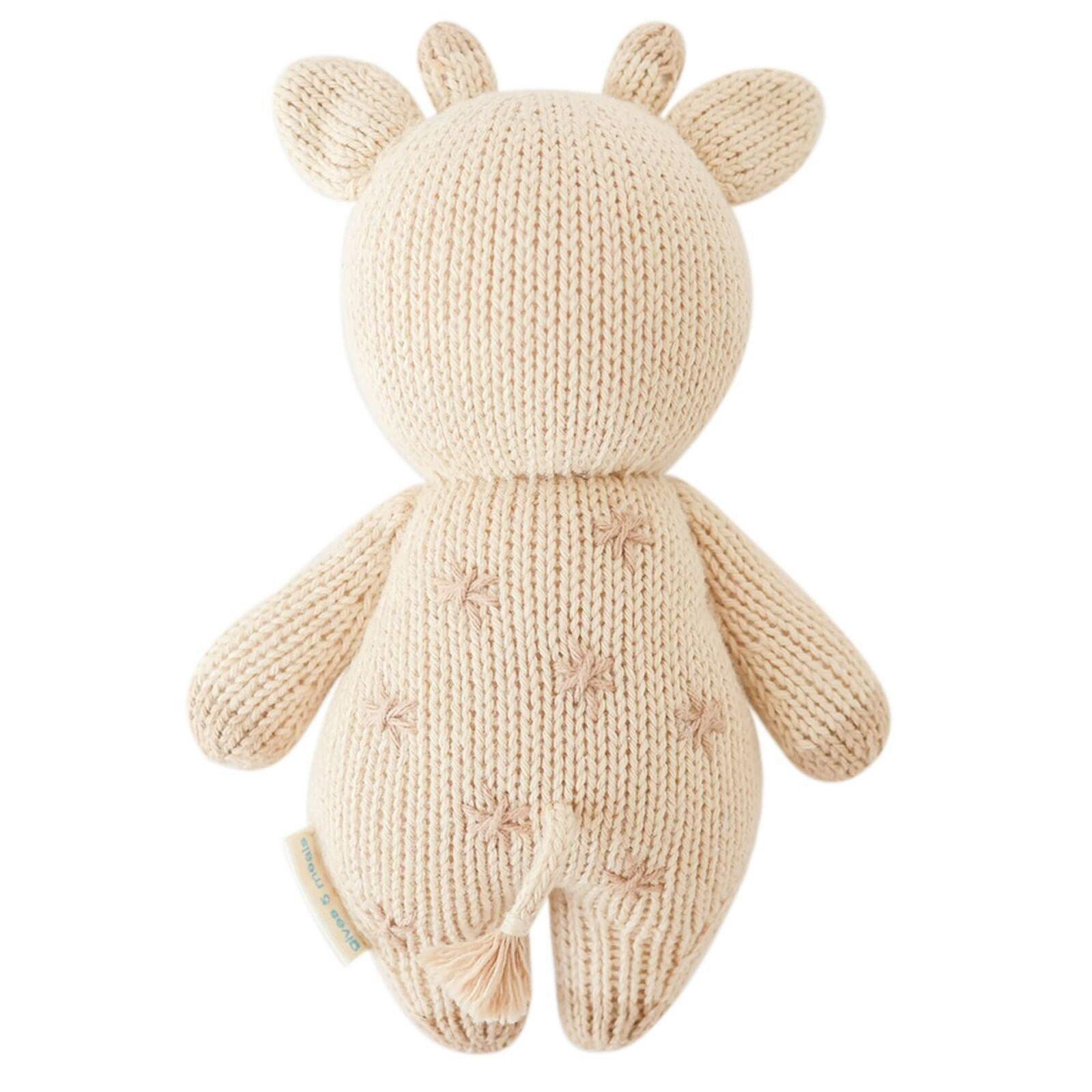 Baby giraffe image number 1