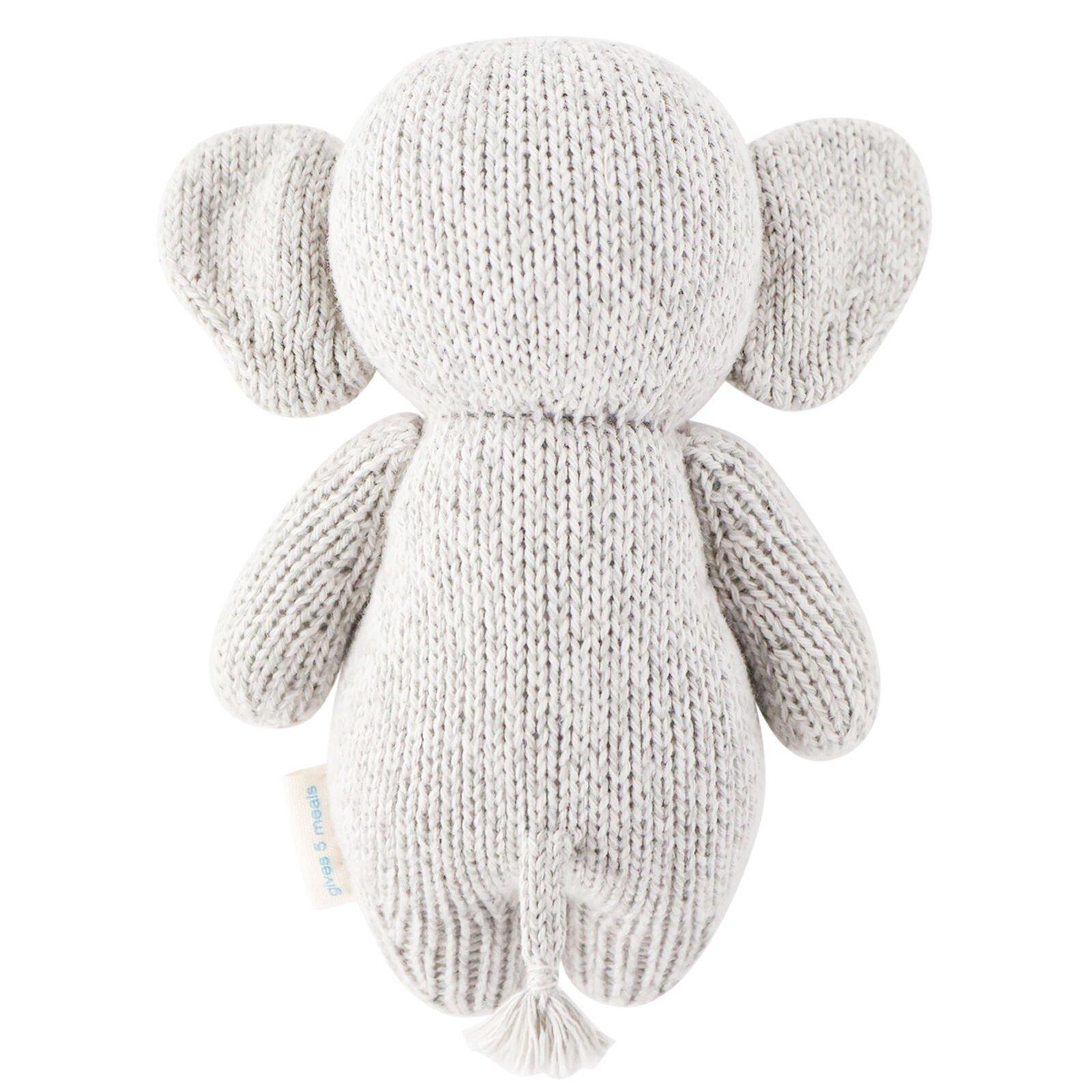 Baby elephant image number 1