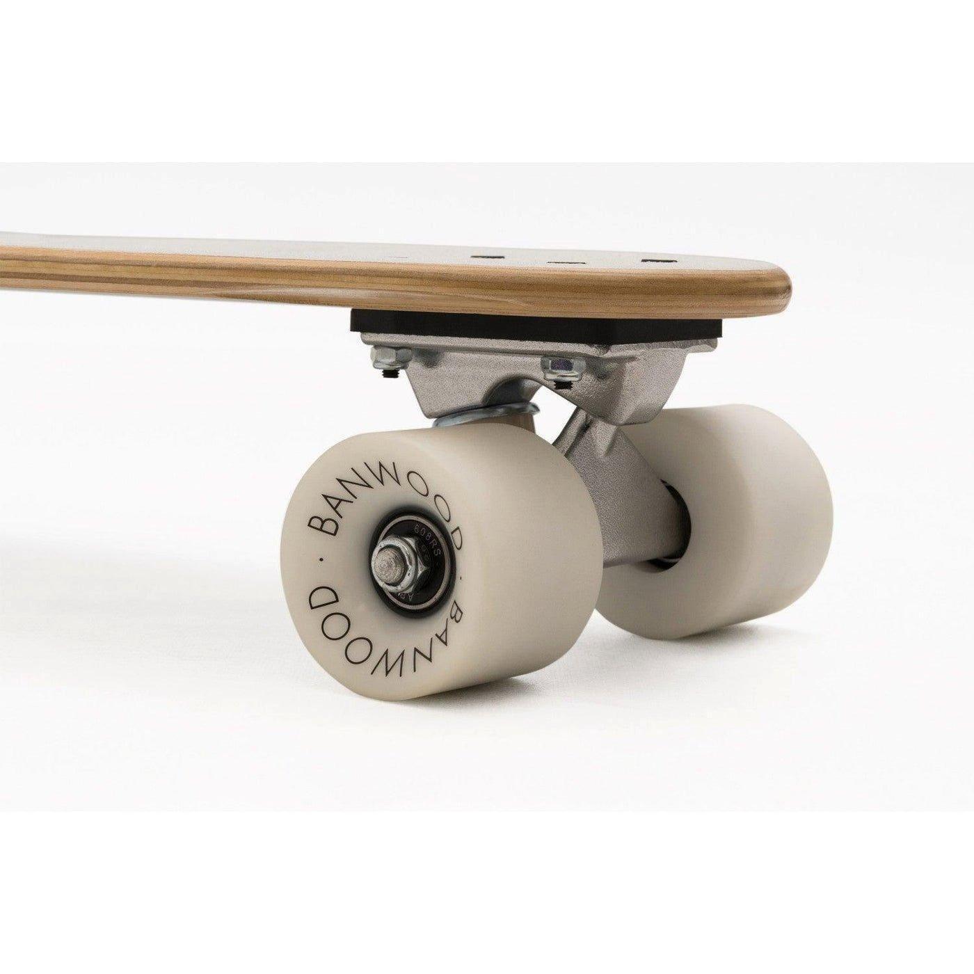 Skateboard White image number 4