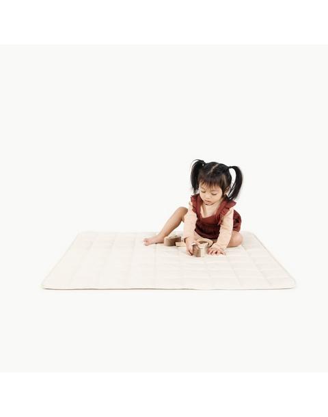 Ivory Square Quilted Mat