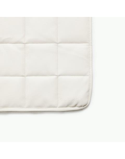 Ivory Square Quilted Mat