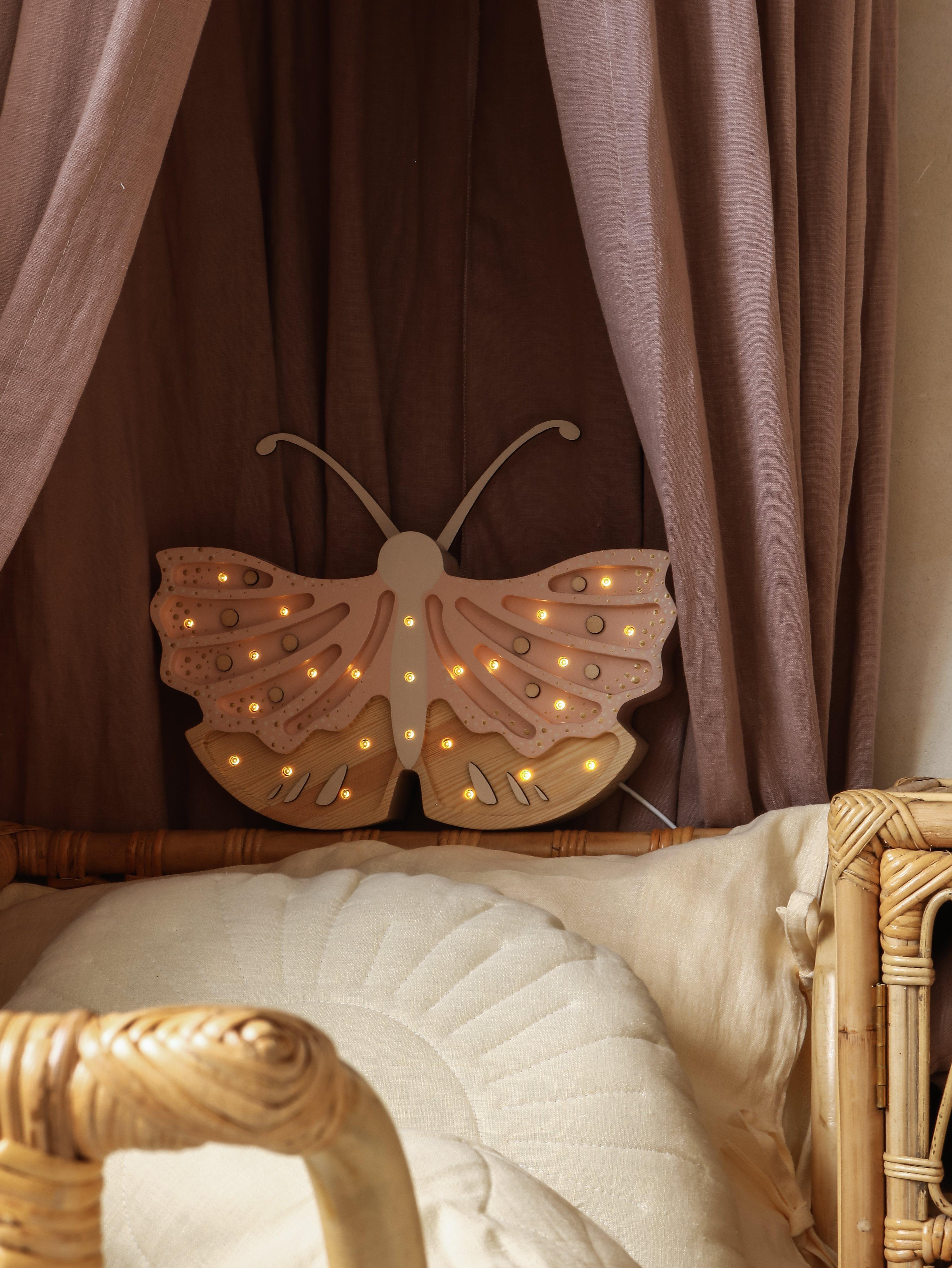Butterfly Lamp image number 3