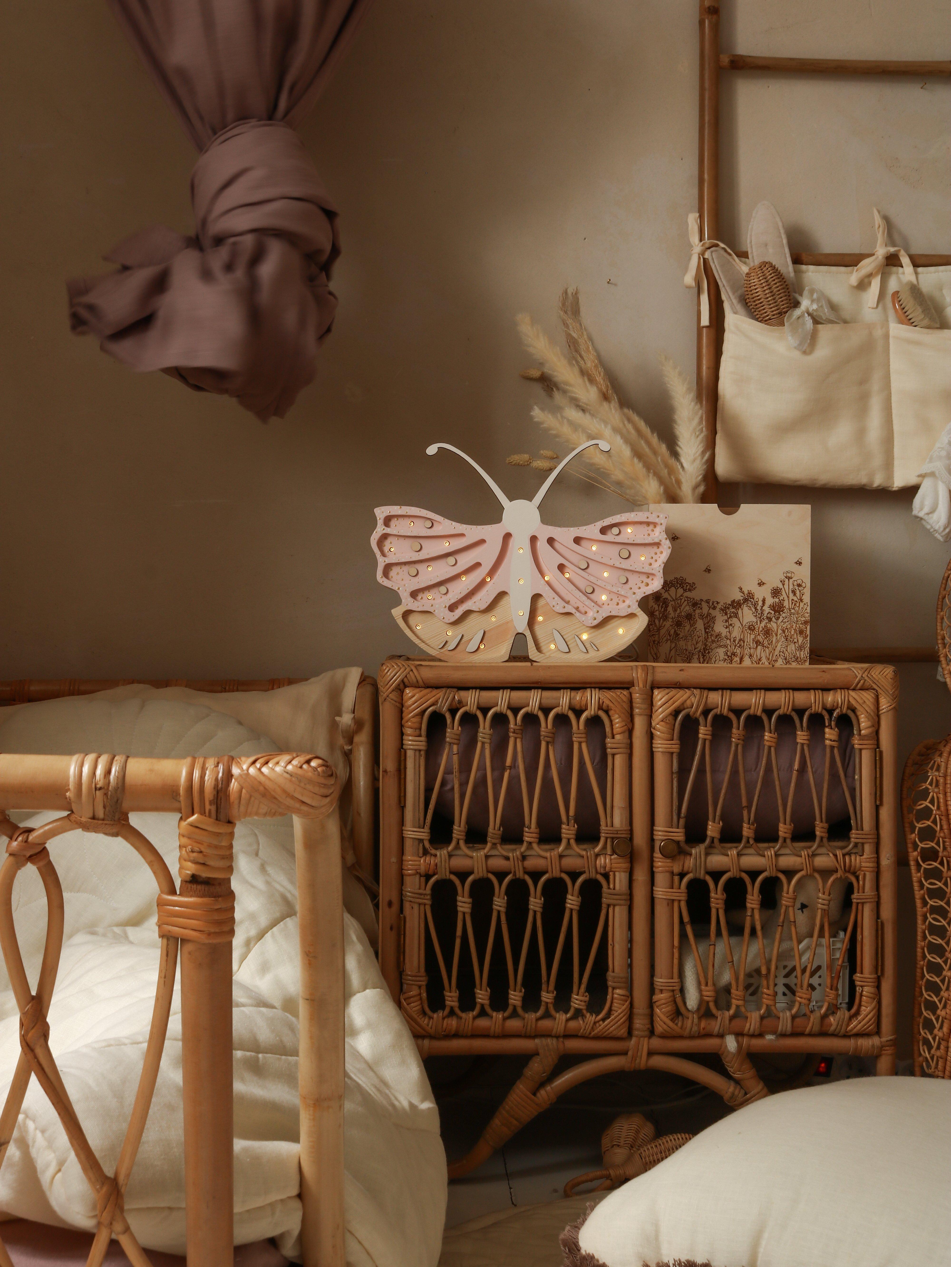 Butterfly Lamp image number 1