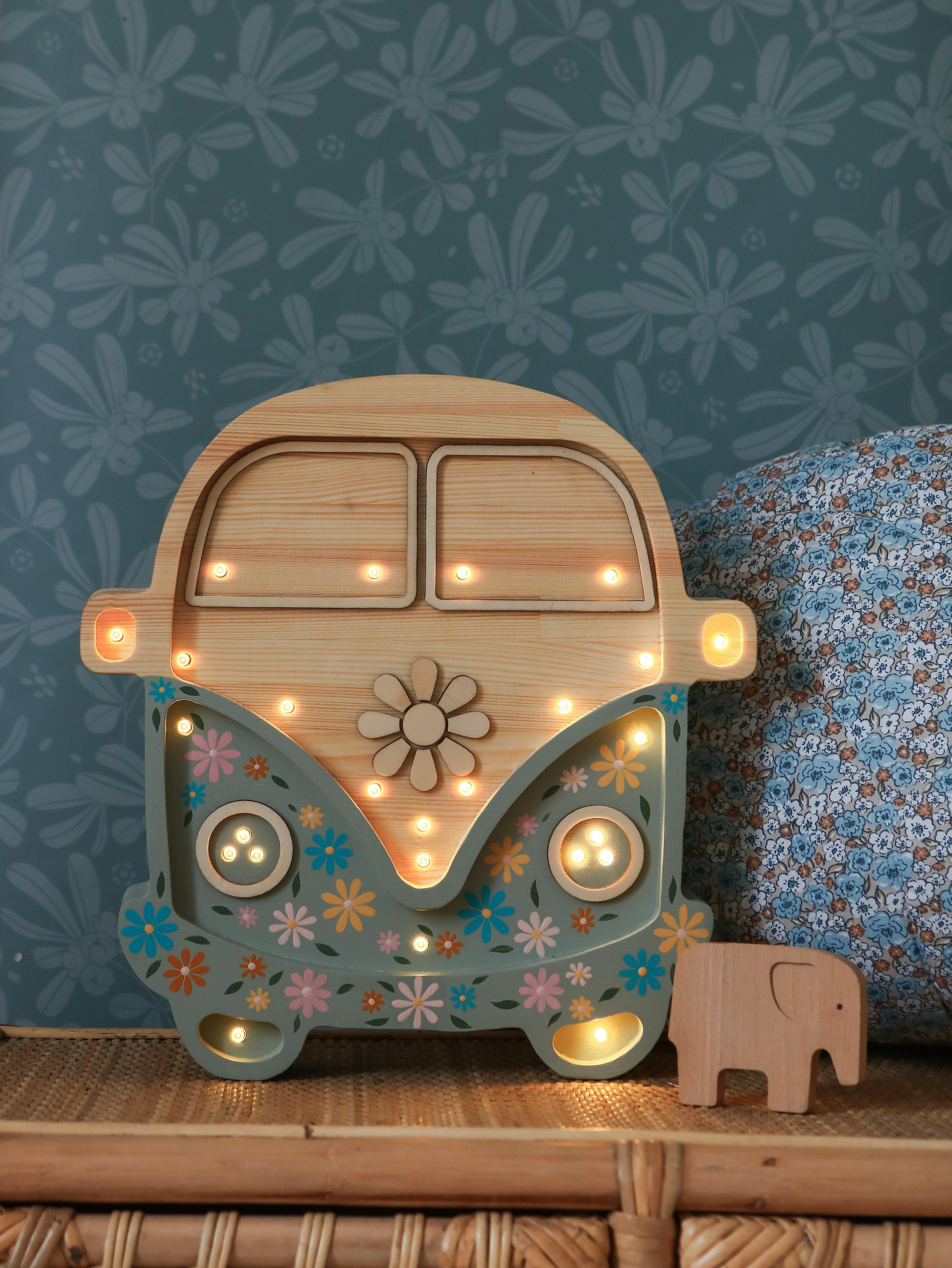 Camper Van Lamp image number 4