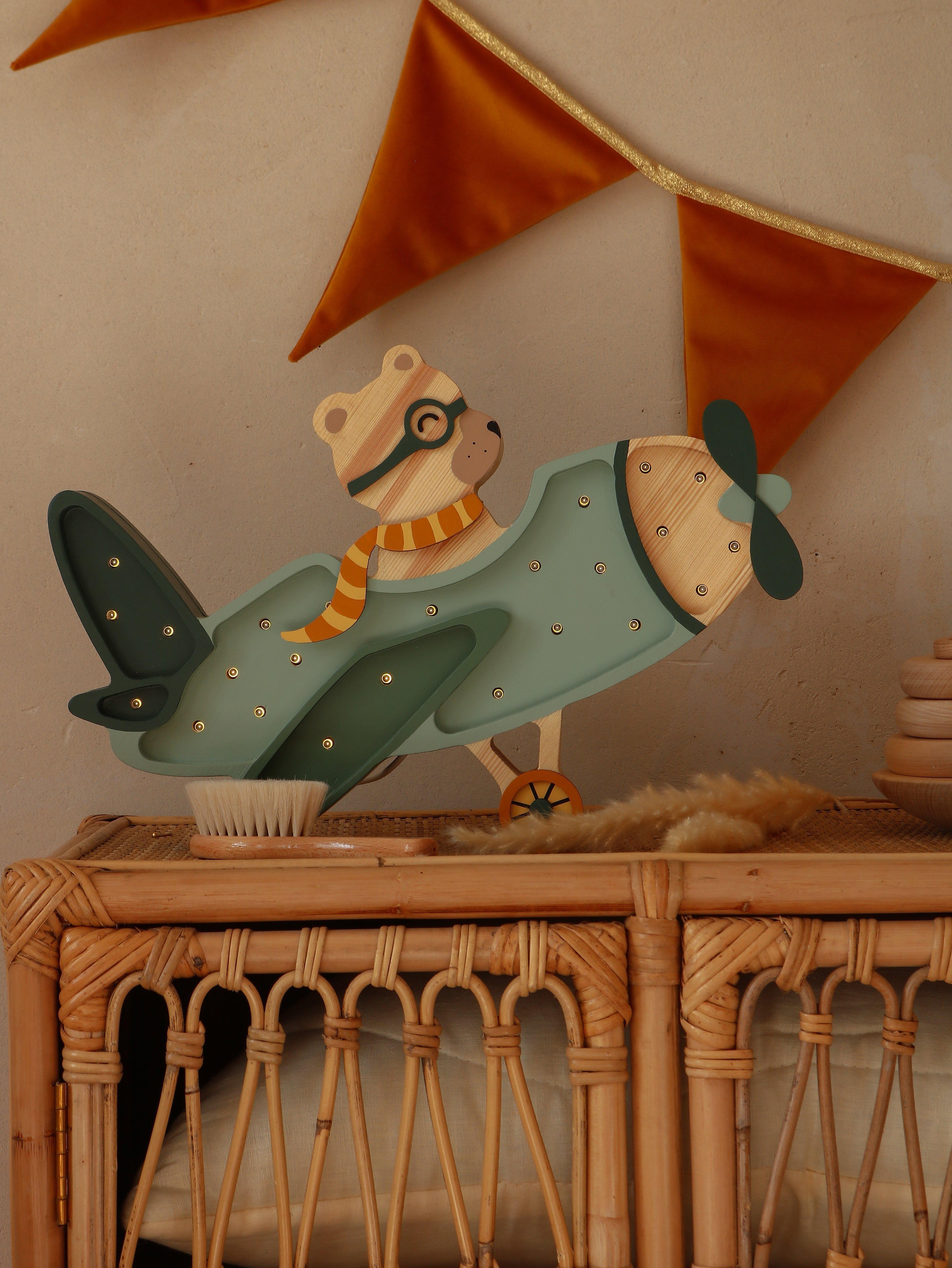 Vintage Plane image number 3
