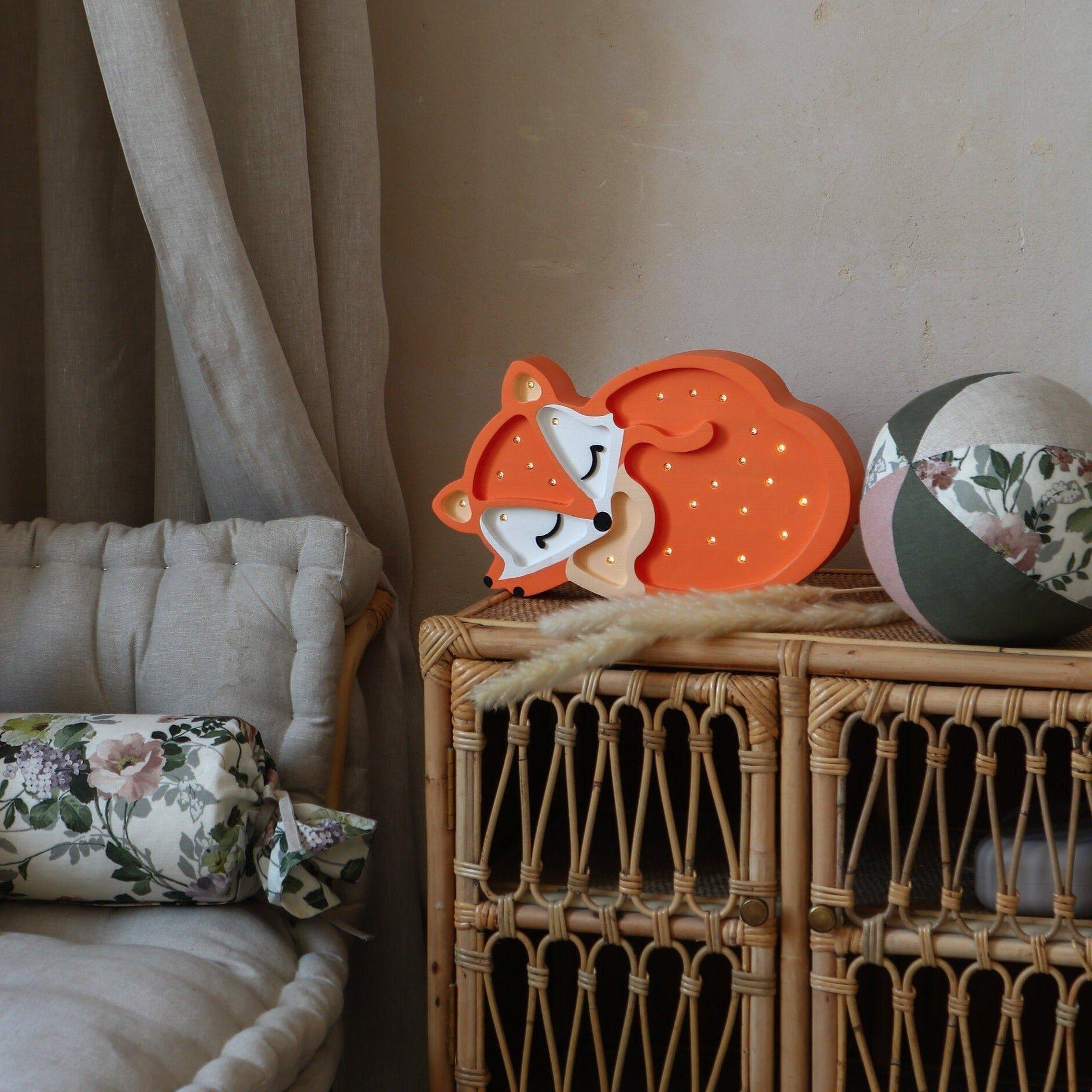 Baby Fox Lamp image number 3