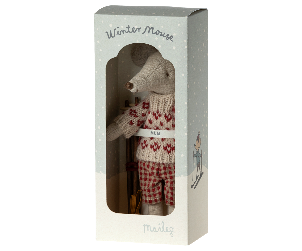 Winter Mouse with Ski Set, Mum image number 2