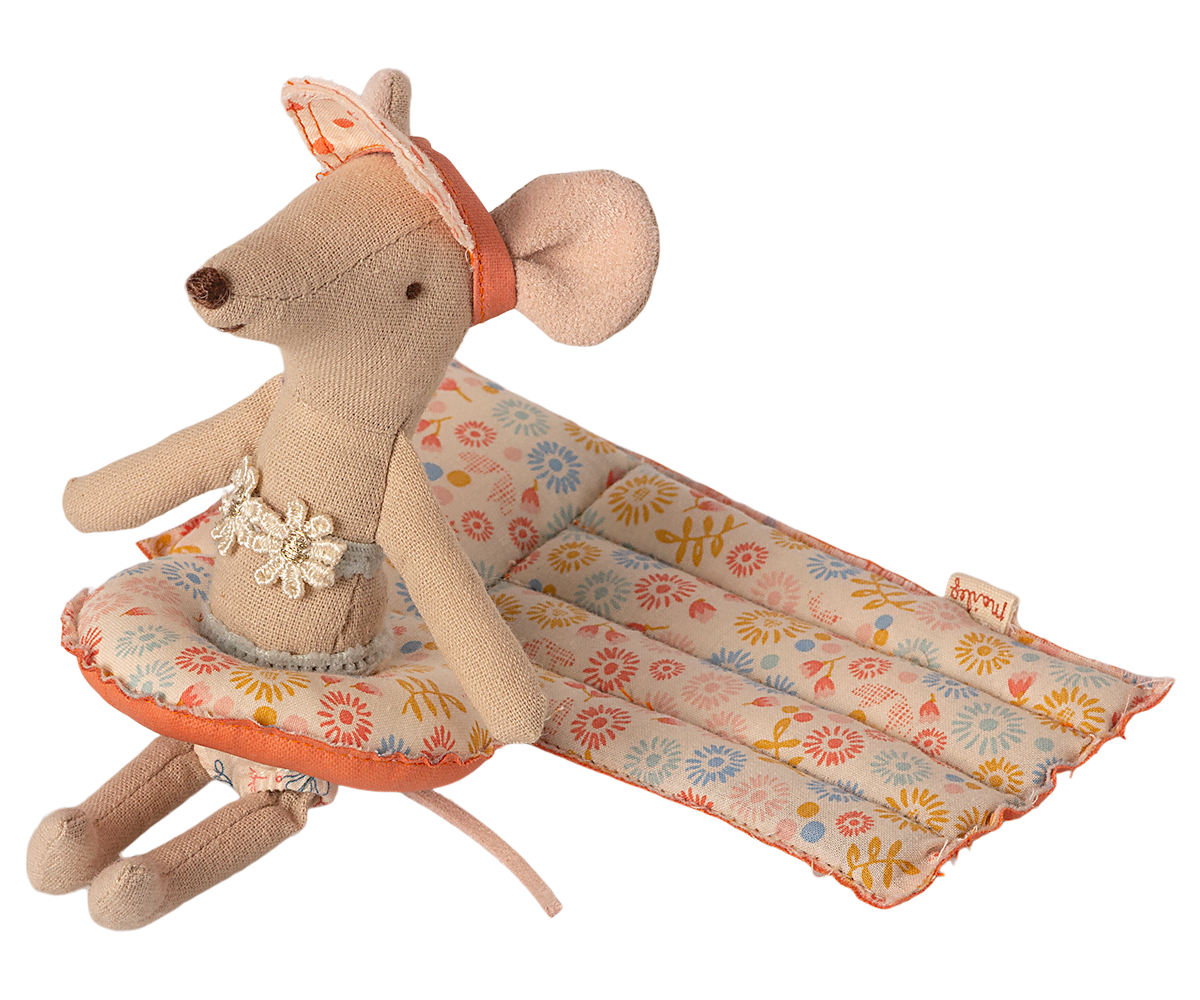 Tube, Small Mouse - Flower image number 1