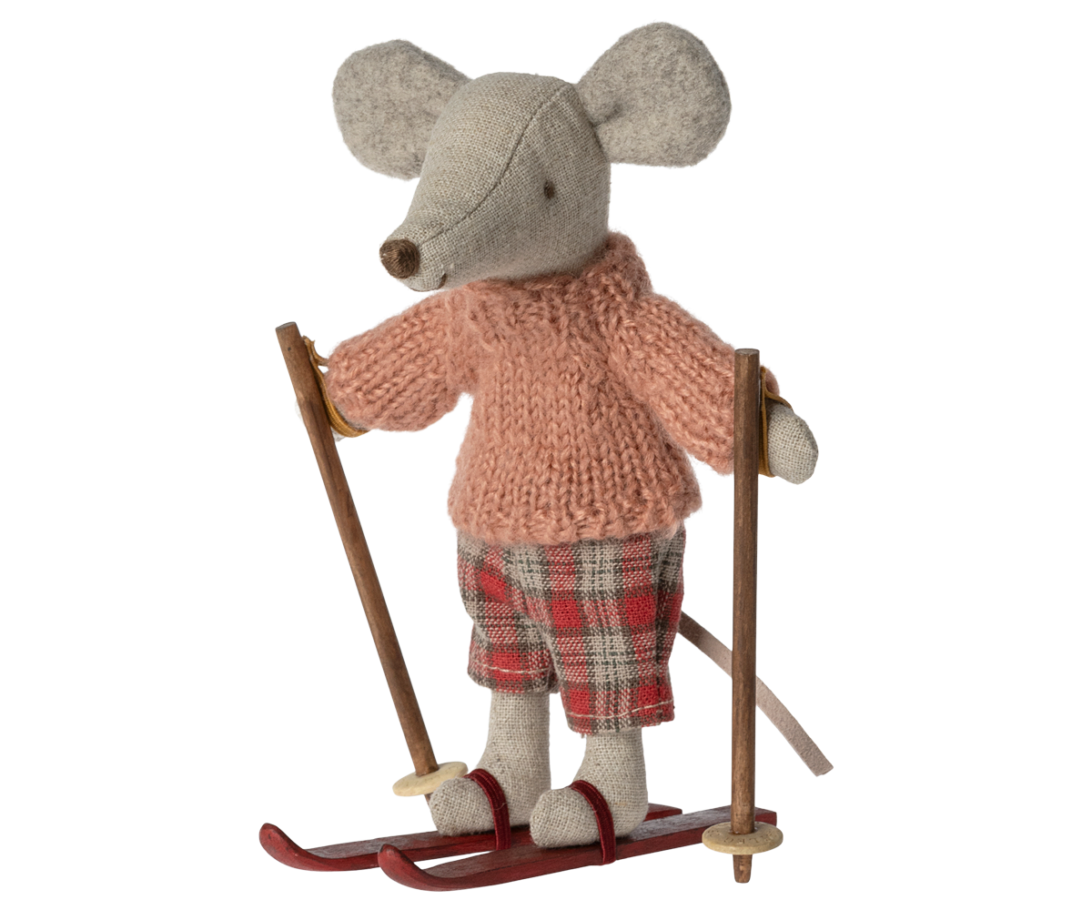 Winter Mouse with Ski Set, Big Sister image number 0