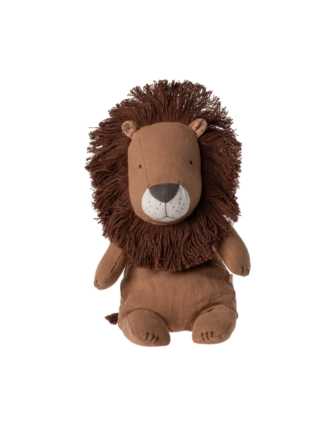 Safari friends, Lion