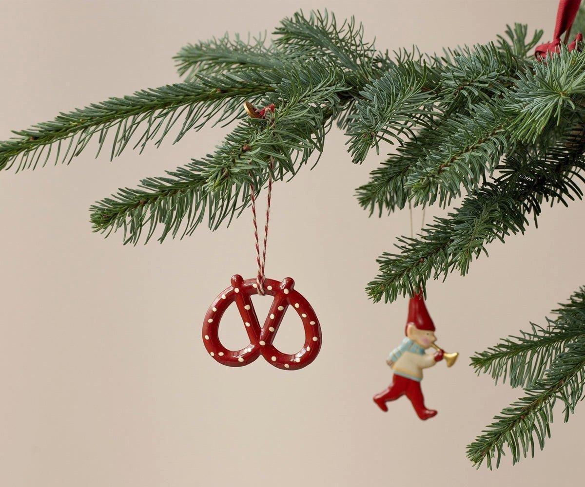 Metal ornament, Pretzel - Dot image number 1