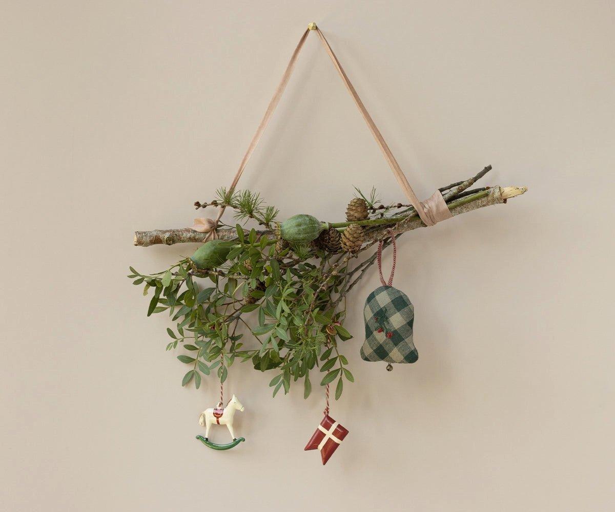 Metal ornament, Rocking horse image number 1
